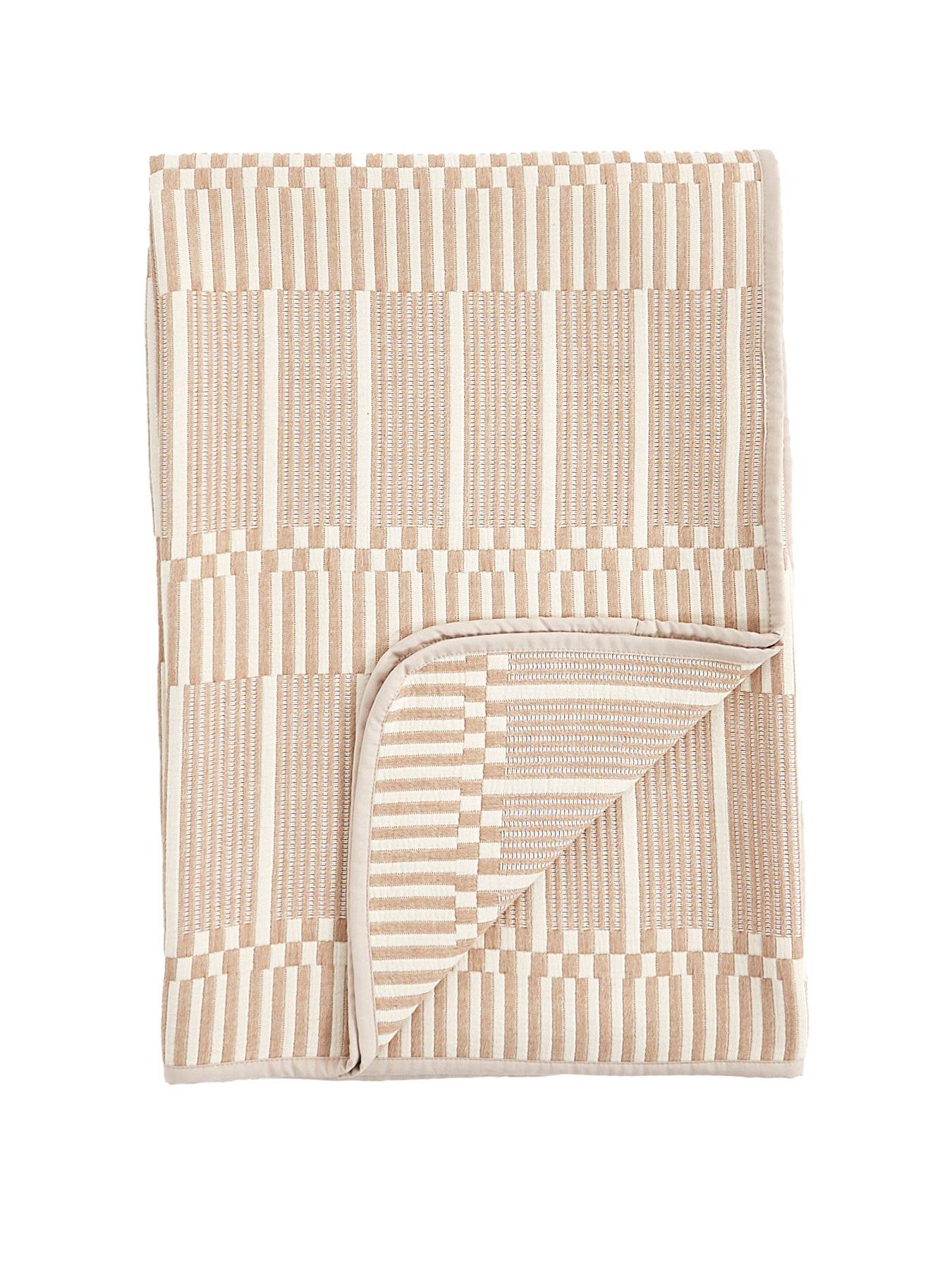 stillFront image of very-home-retreat-matelasse-blanket-165-xnbsp240nbspcm