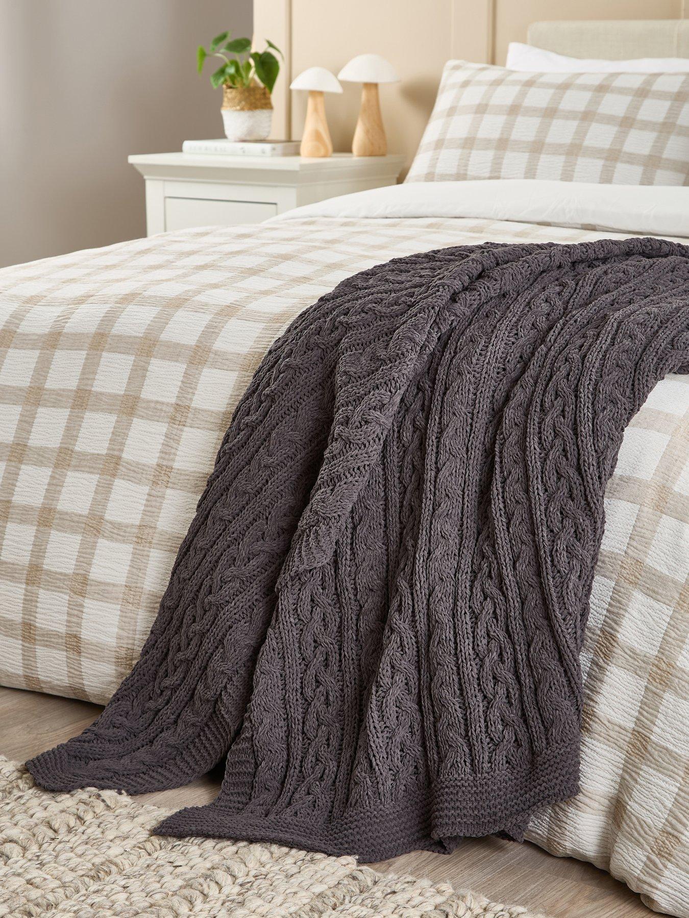 Image 1 of 3 of Very Home Chenille Cable Knit Blanket 150 x&nbsp;240&nbsp;cm - Charcoal