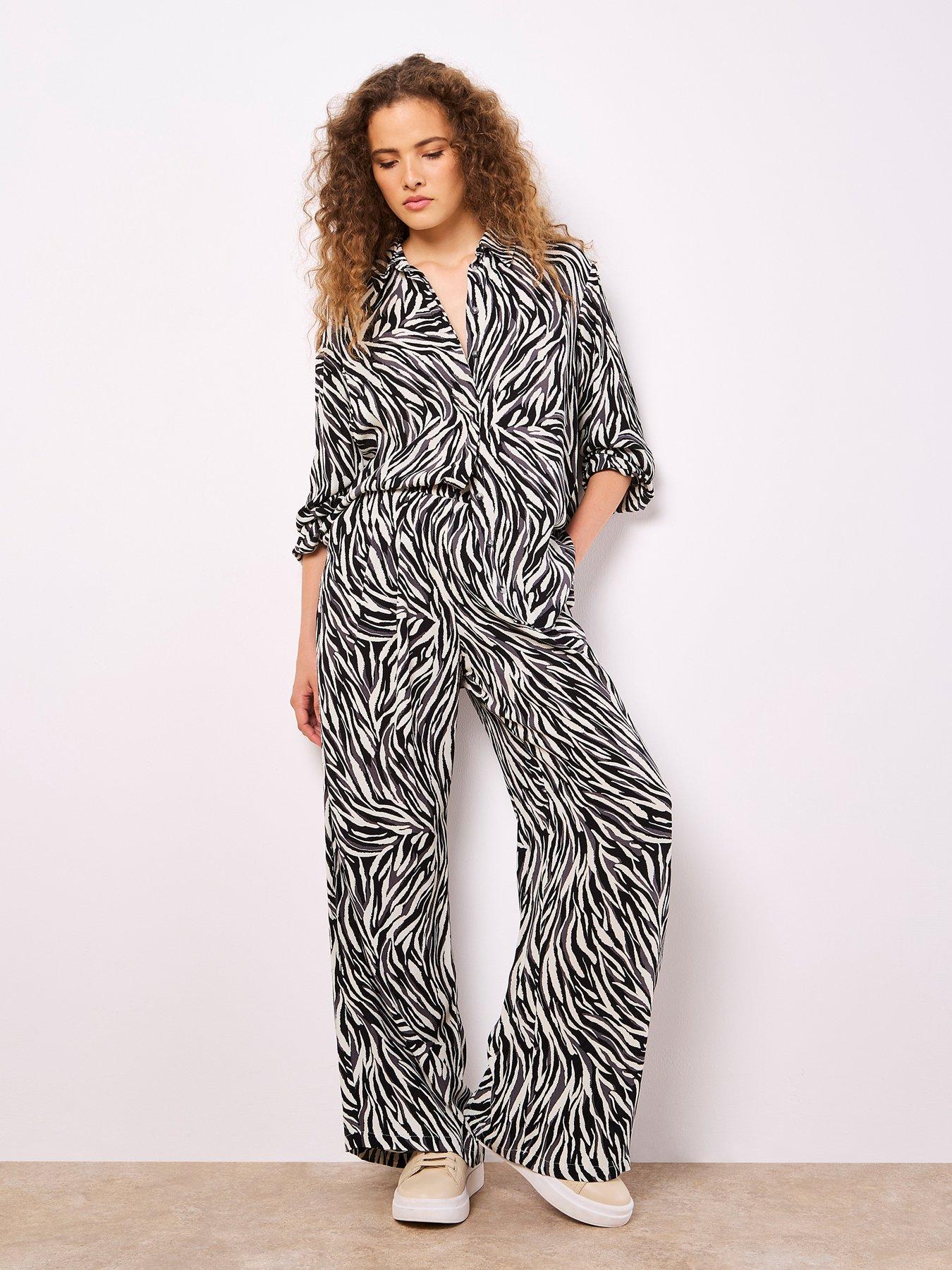 undefined Zebra Wide Leg Printed Trouser - Stone