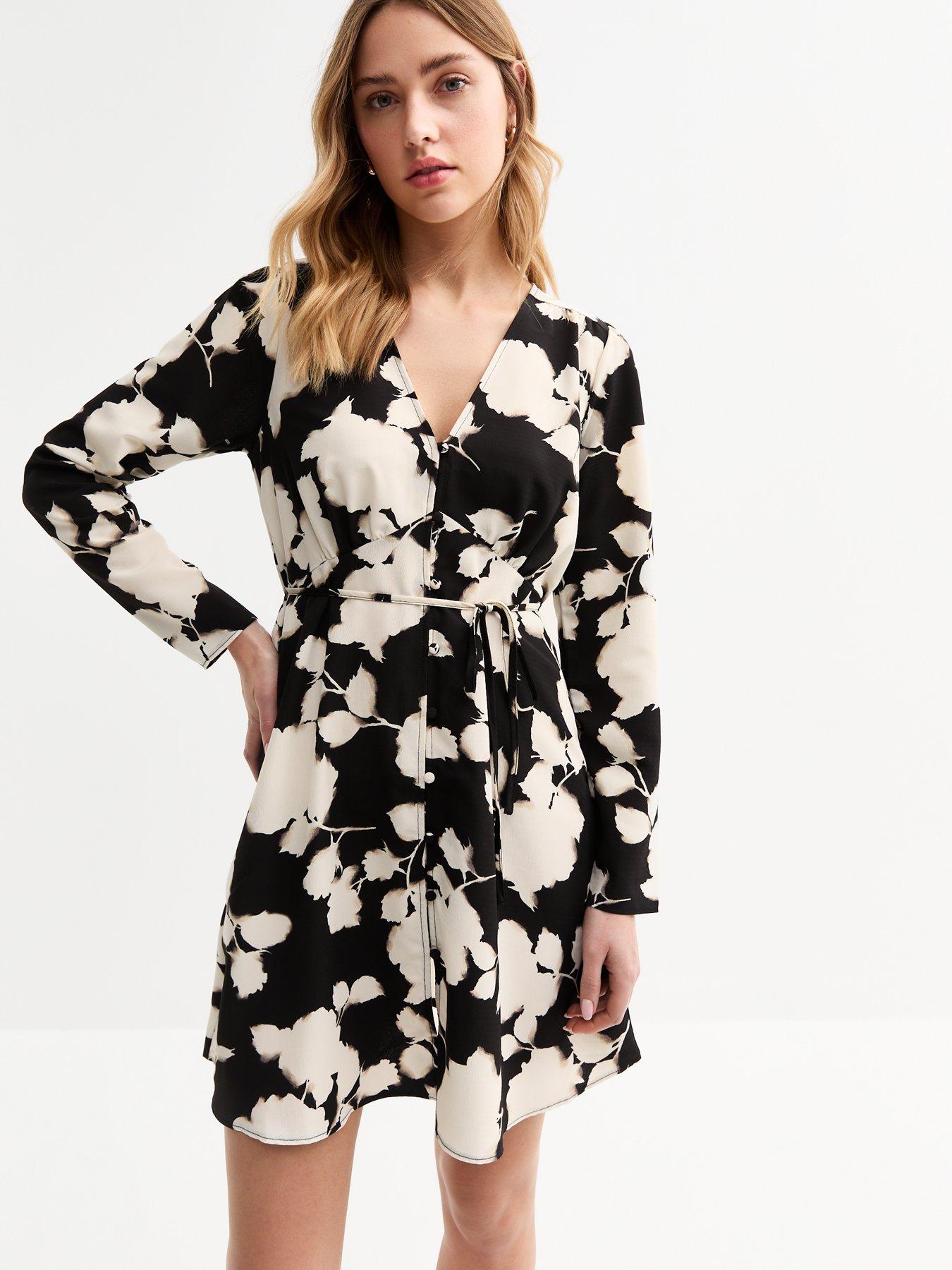 undefined Blurred Floral Print Mini Shirt Dress - Black