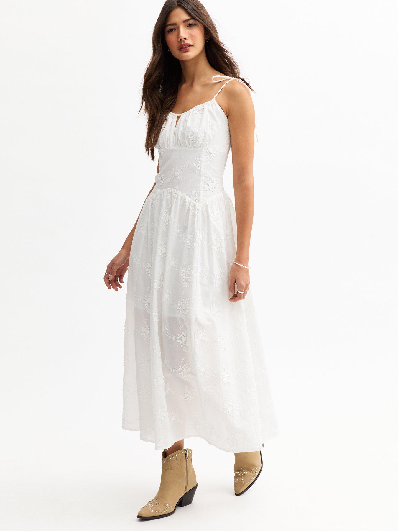 new-look-white-floral-embroidered-cotton-midi-dress