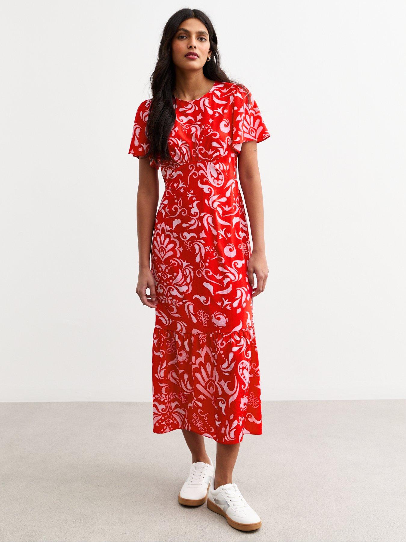 undefined Red Pattern Print Tiered Hem Midi Dress