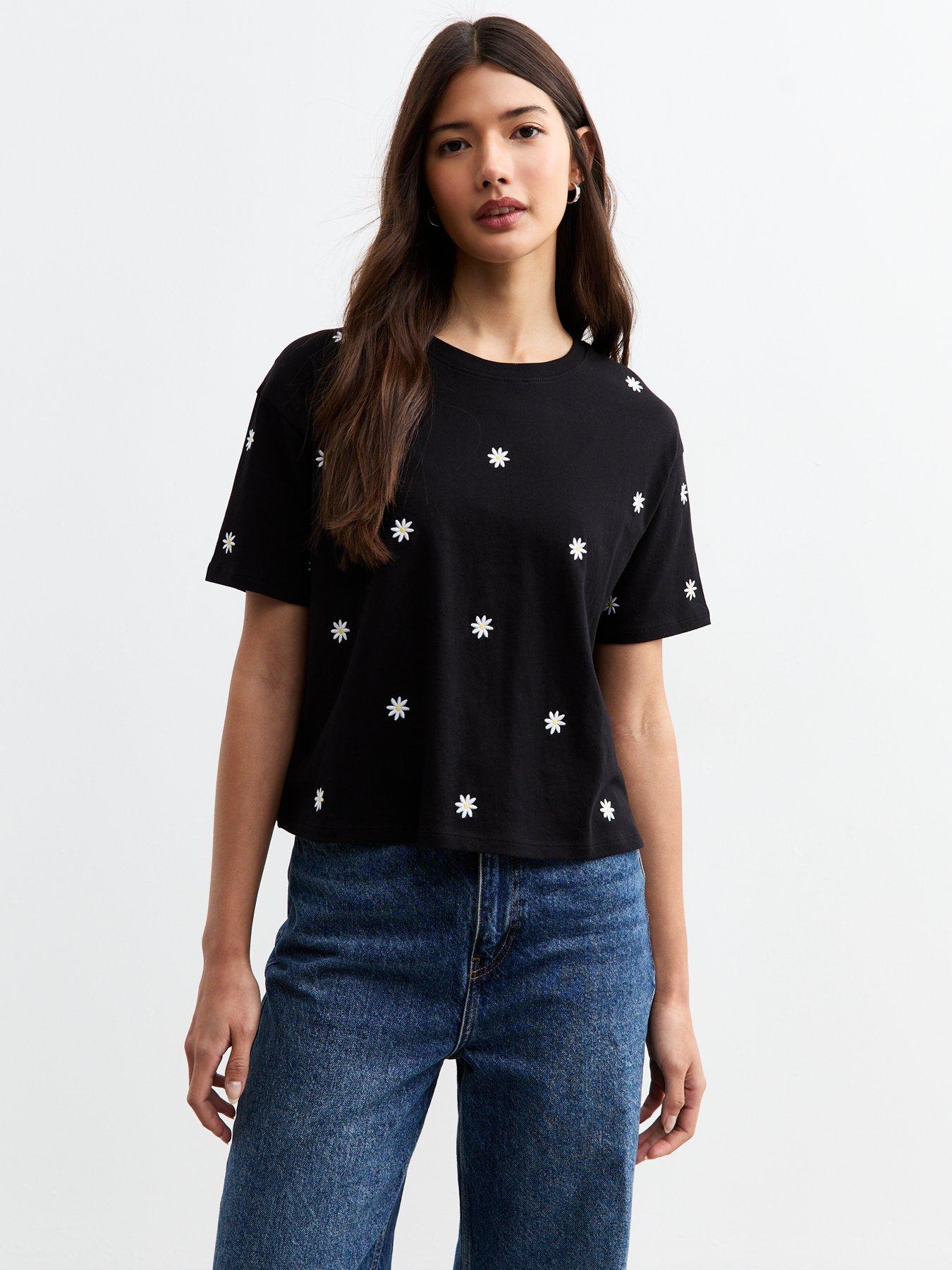  image of new-look-black-daisy-embroidered-relaxed-t-shirt