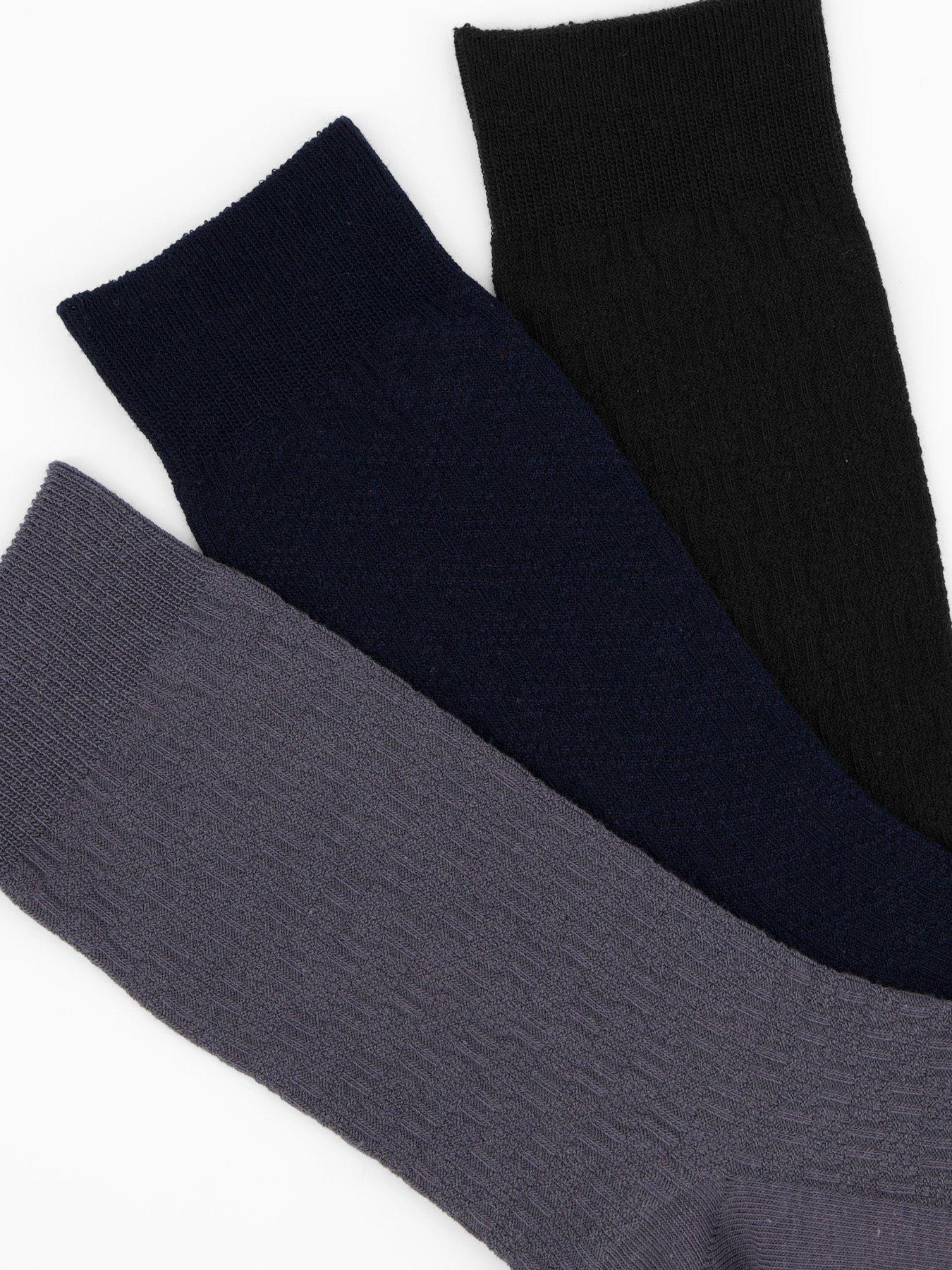 image of very-man-3-pack-assorted-textured-socks-blacknavygrey