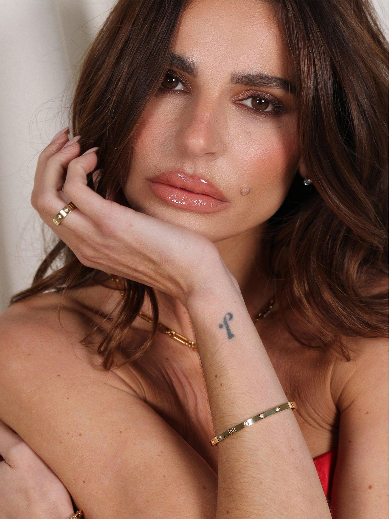  image of say-it-with-1111-bangle-yellow-gold