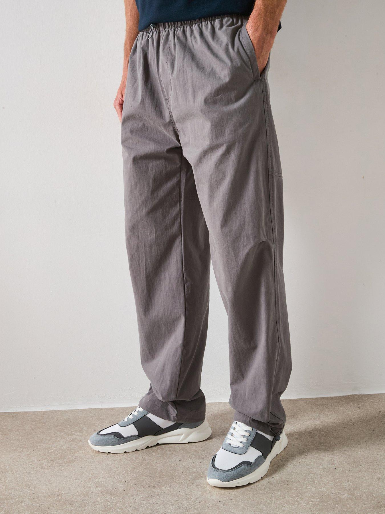 very-man-loose-tech-trouser-light-grey