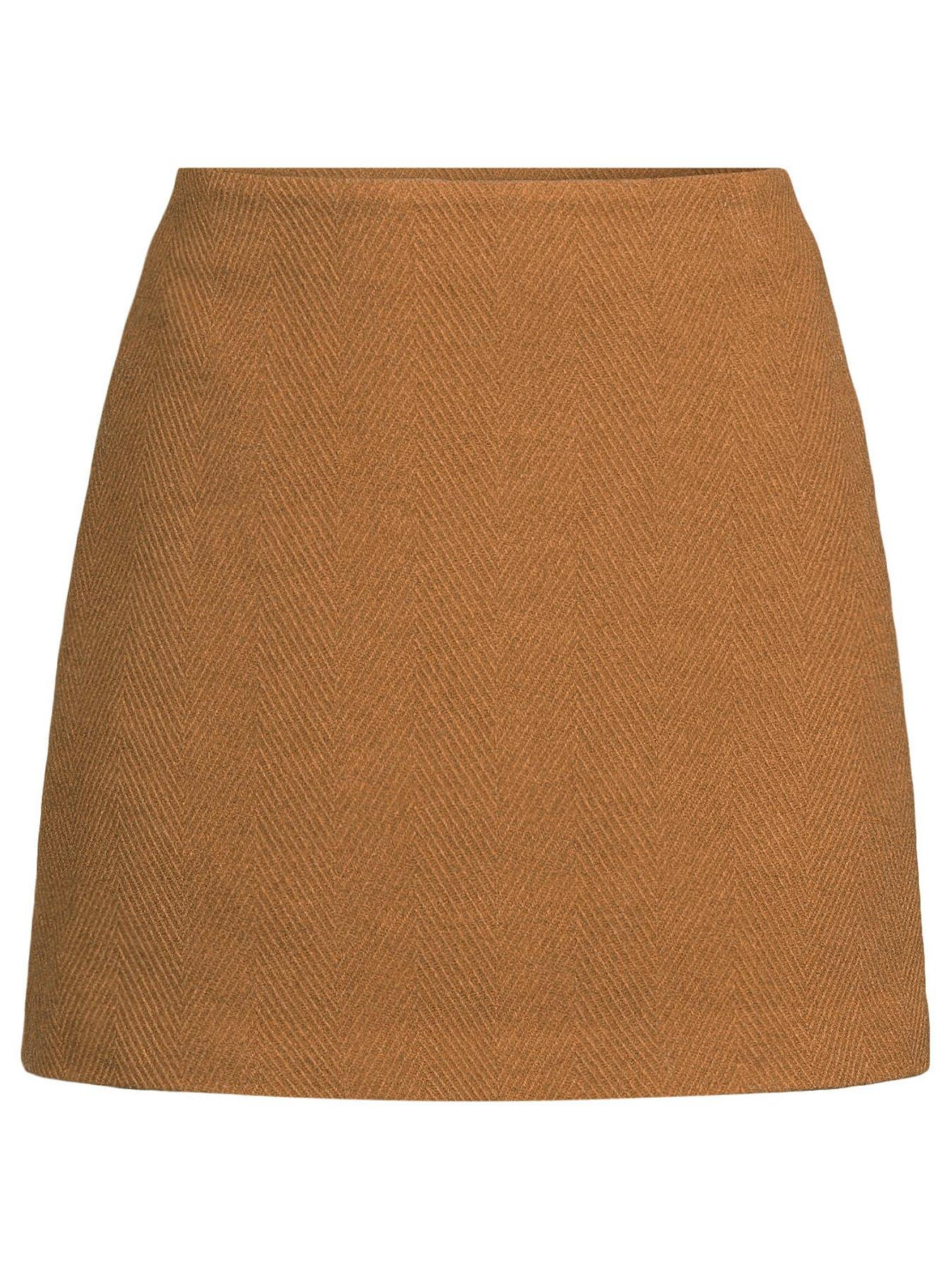 Image 5 of 5 of Michelle Keegan Co-Ord&nbsp;Herringbone Mini Skirt - Brown&nbsp;
