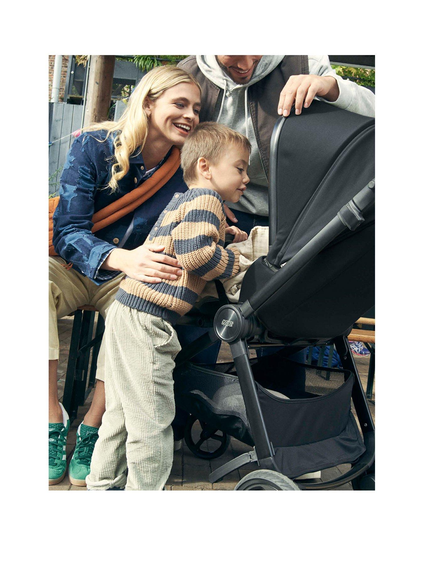 Image 2 of 7 of Mamas & Papas Complete Kit - Cloud T Vardo Noir (Inc Pushchair, Carrycot, Adaptors, Cupholder, Bag, Footmuff, Cloud T &amp; Isofix Base)