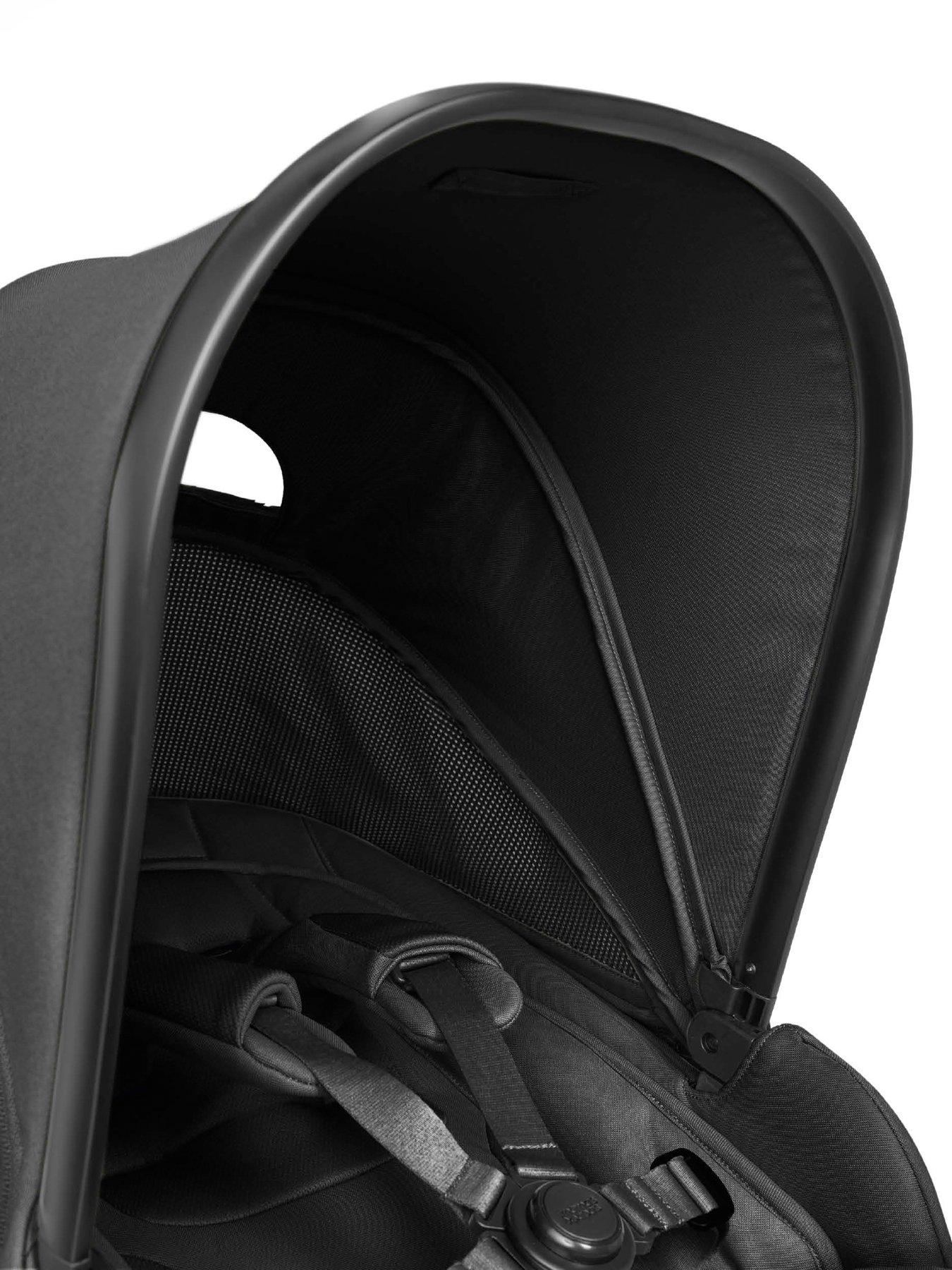 Image 6 of 7 of Mamas & Papas Complete Kit - Cloud T Vardo Noir (Inc Pushchair, Carrycot, Adaptors, Cupholder, Bag, Footmuff, Cloud T &amp; Isofix Base)
