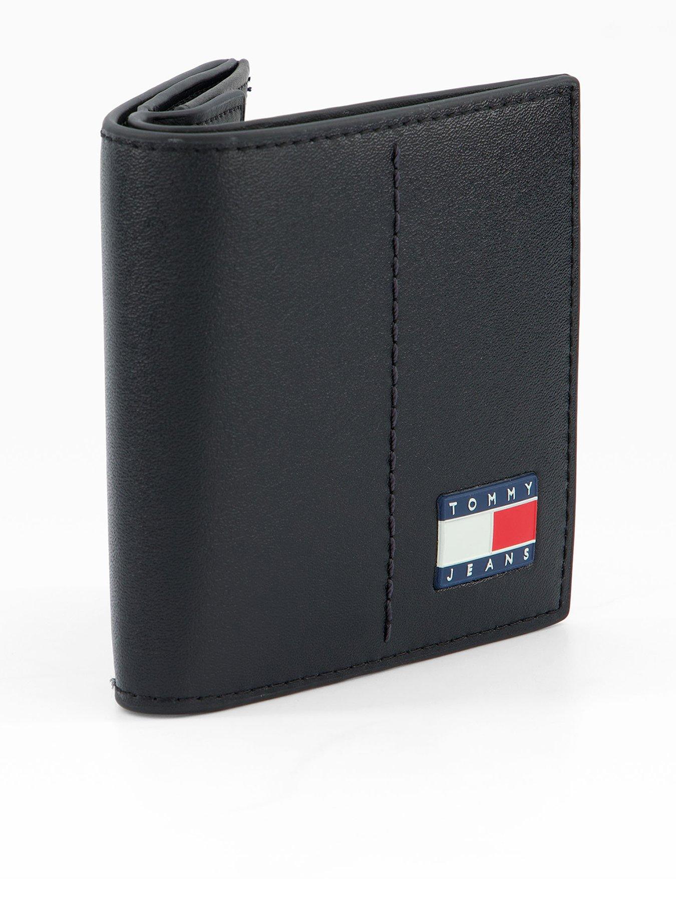 Image 2 of 4 of Tommy Jeans Heritage Leather Coin Pocket Wallet - Black