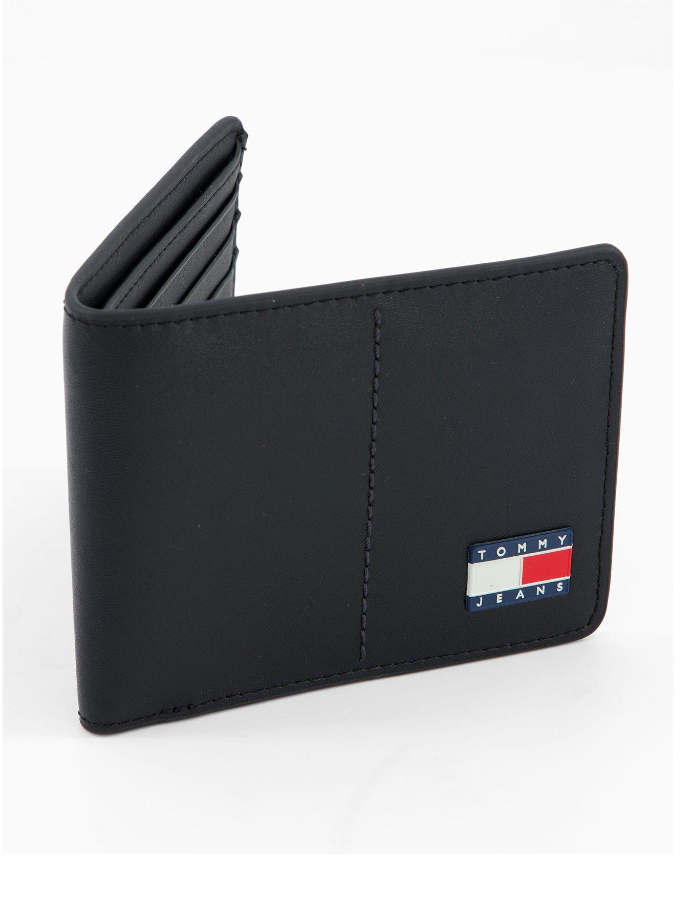 Image 2 of 4 of Tommy Jeans Heritage Leather Wallet - Black