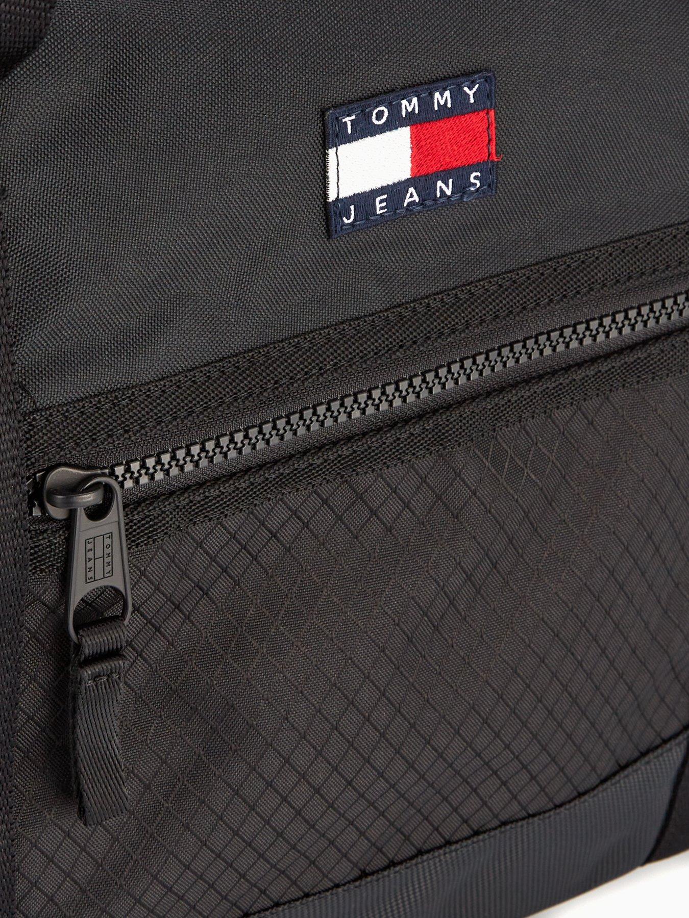 Image 3 of 4 of Tommy Jeans Archive Duffle Bag - Black