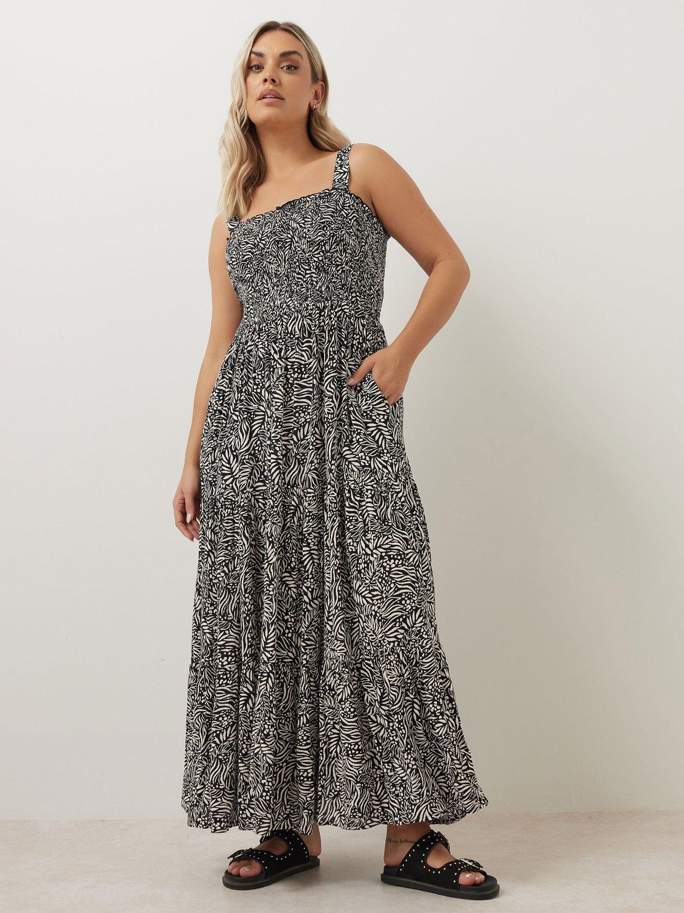 undefined Curve Shirred Strappy Maxi Dress - Black