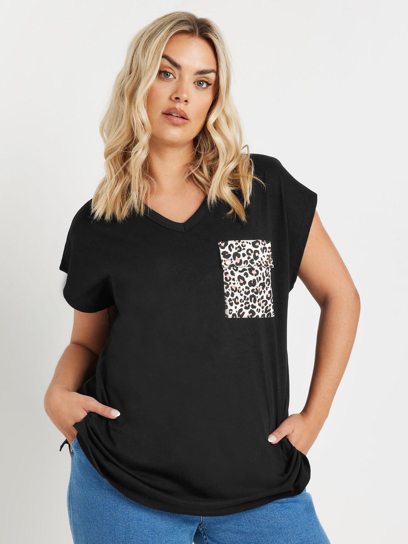 undefined Curve Stud Pocket T-shirt - Black