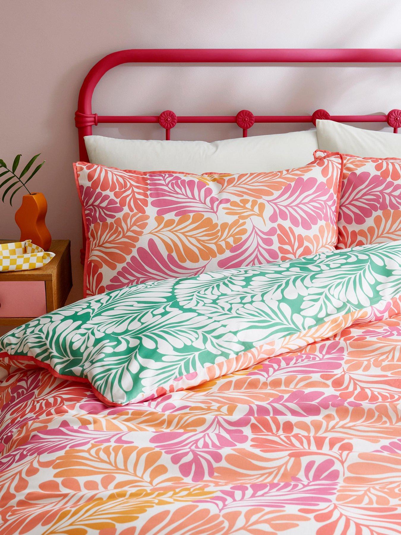  image of appletree-carmen-100-cotton-duvet-set