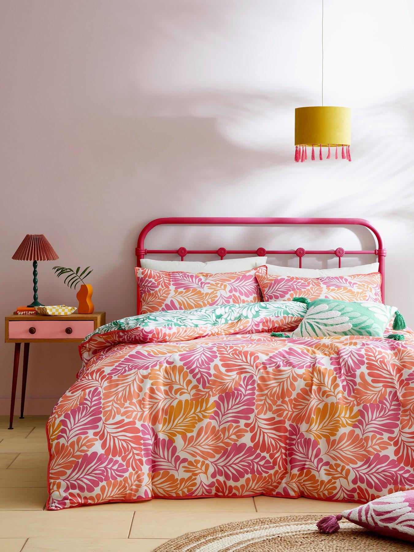  image of appletree-carmen-100-cotton-duvet-set