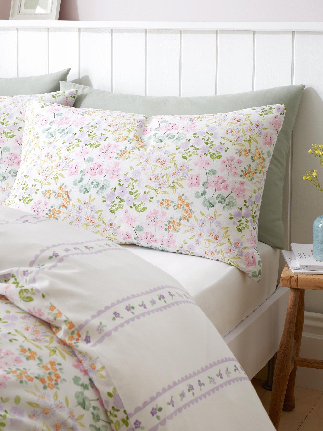 Image 3 of 4 of Dreams & Drapes Edith Duvet Cover Set