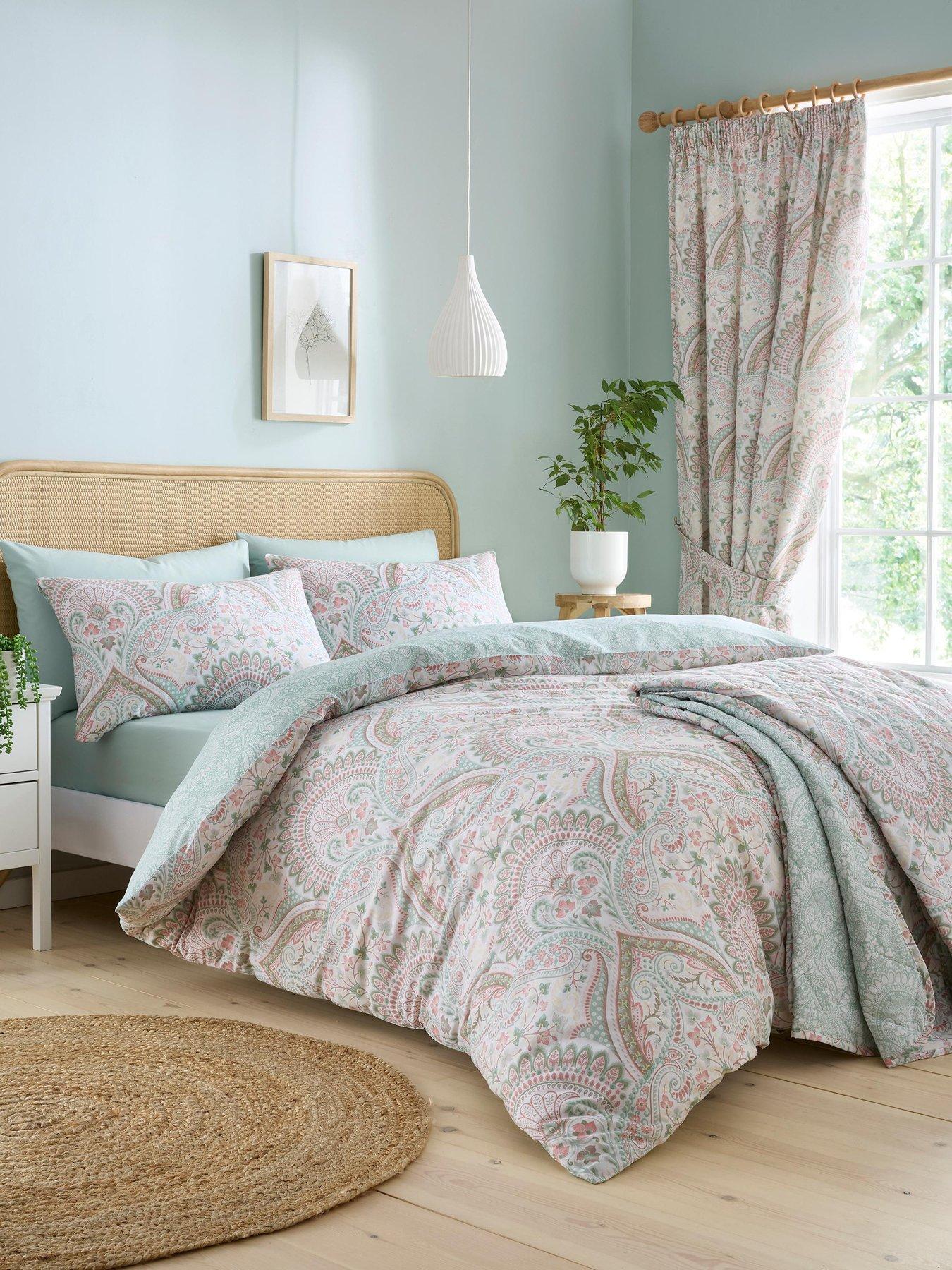 Image 4 of 4 of Dreams & Drapes Palais Duvet Cover Set