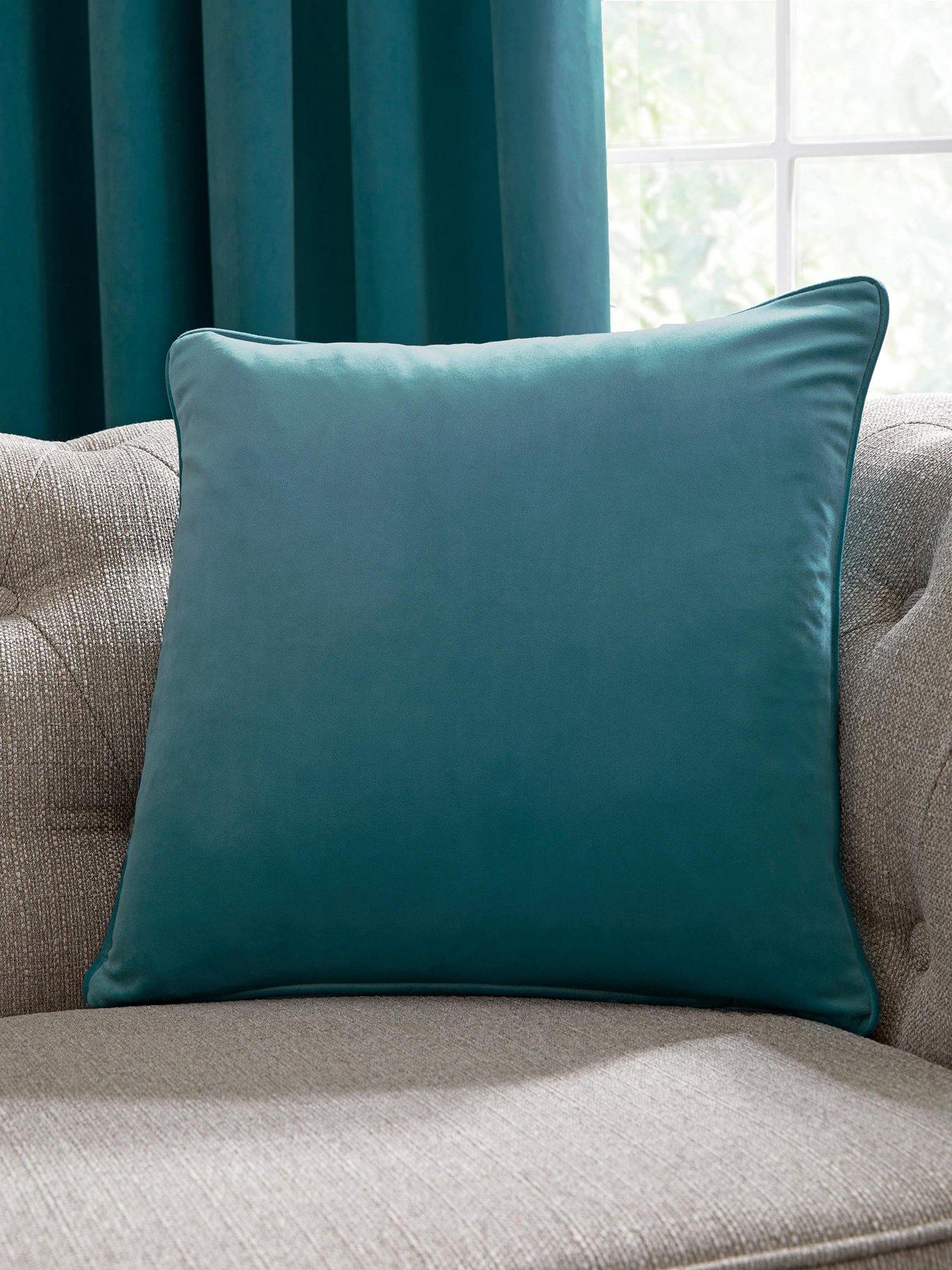 laurence-llewelyn-bowen-montrose-filled-cushion-in-tealnbsp