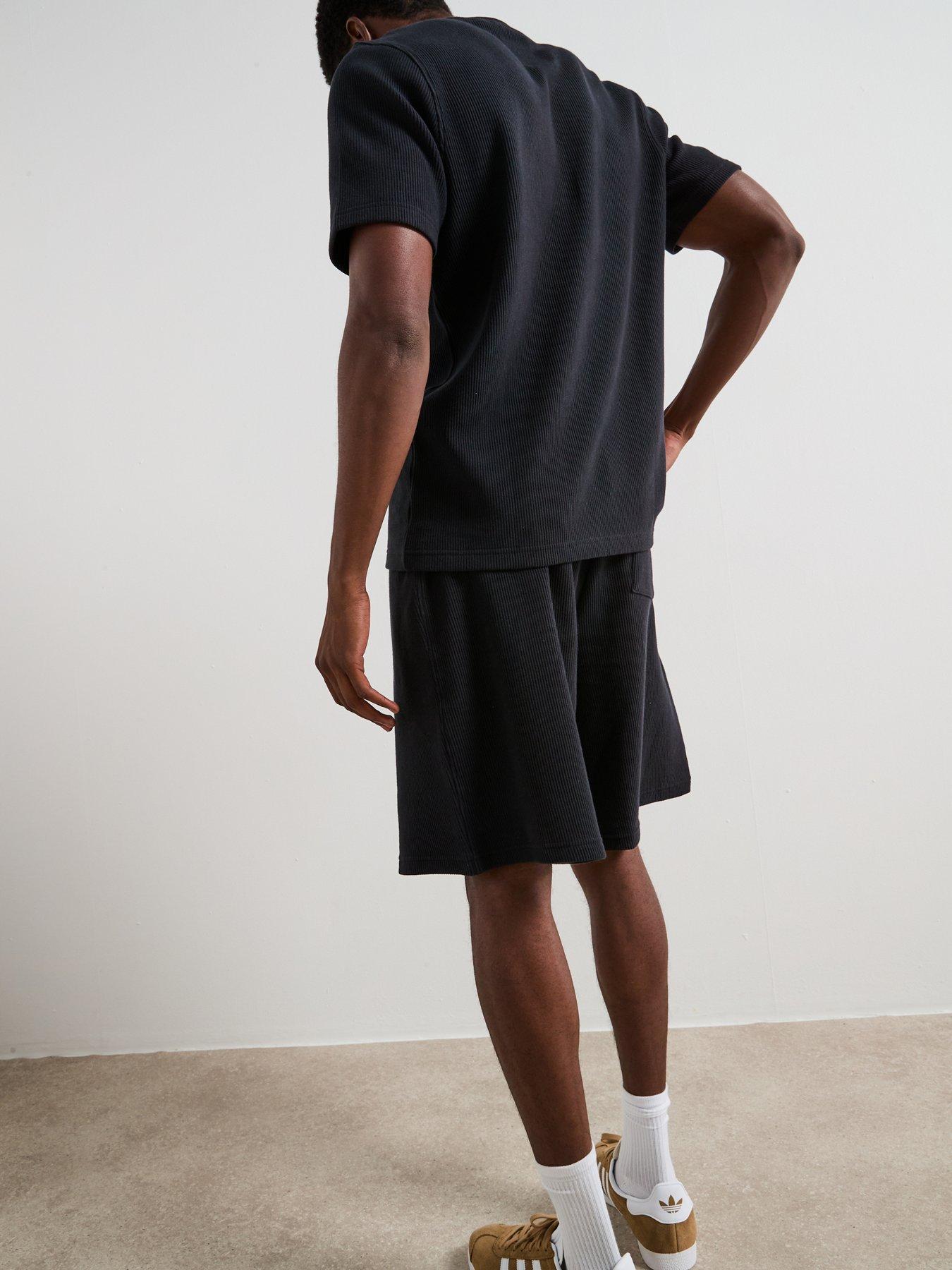 Image 2 of 6 of Very Man Pure Cotton Ribbed T-shirt - Black