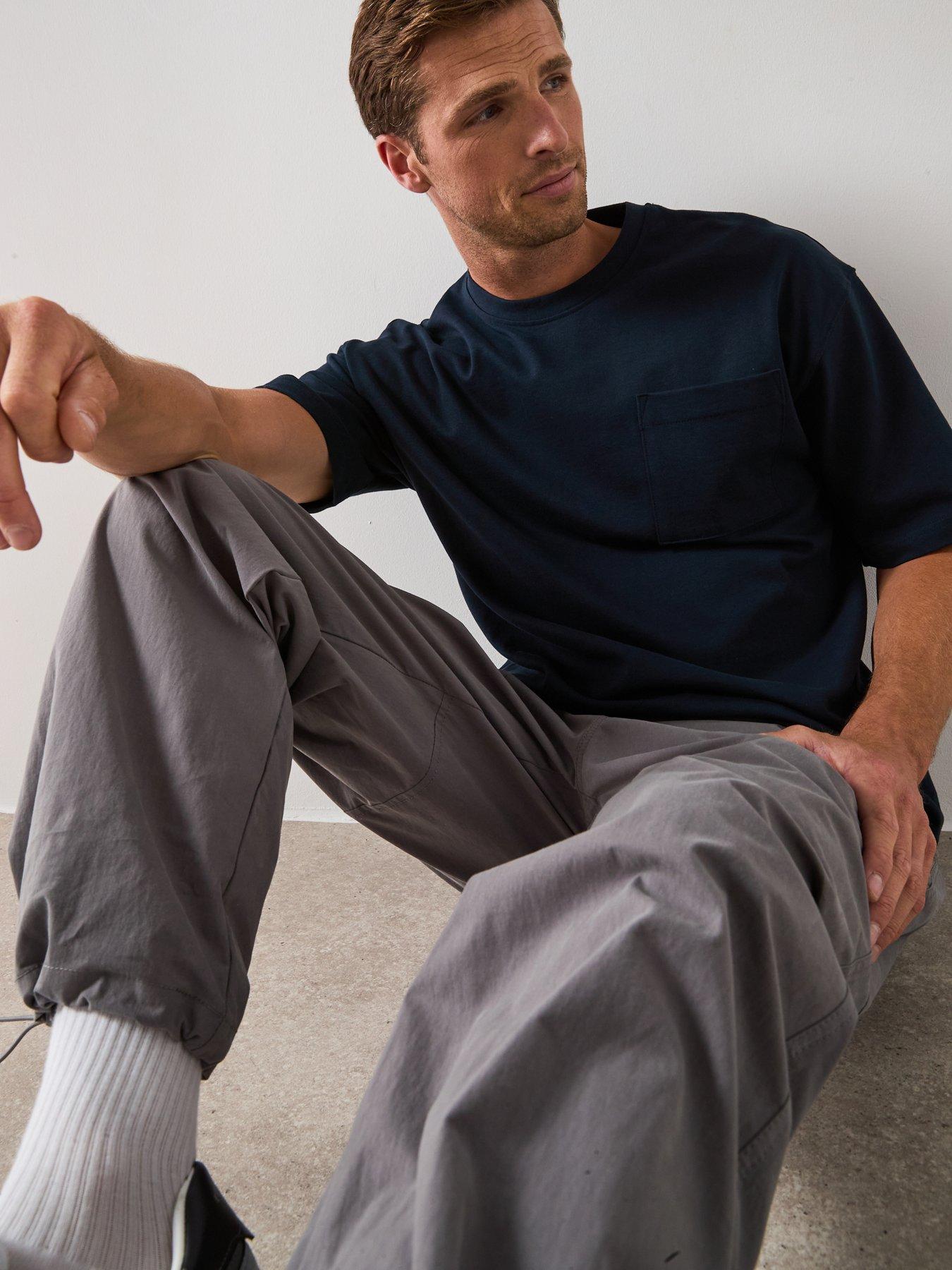 Image 6 of 6 of Very Man Heavyweight Relaxed Fit T-Shirt - Navy