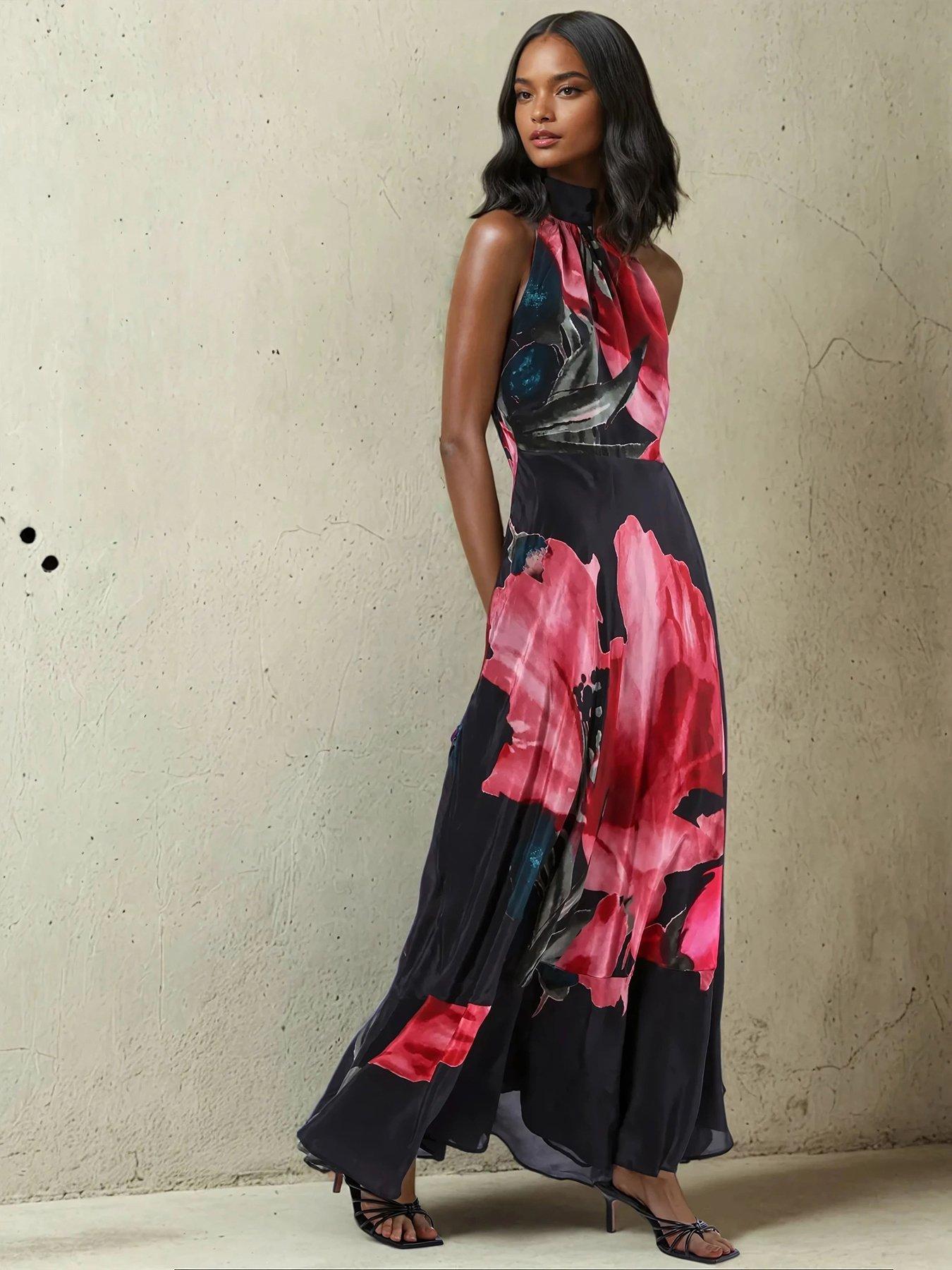 undefined Valeria Column Maxi Dress With Large Floral Print - Pink
