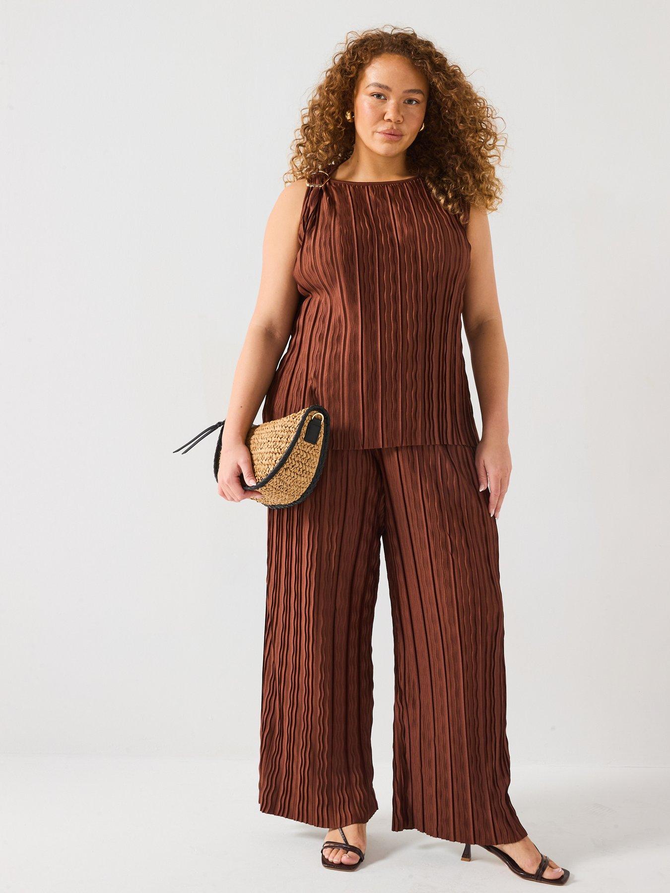  image of v-by-very-curve-gold-trim-plisse-sleeveless-top-co-ord
