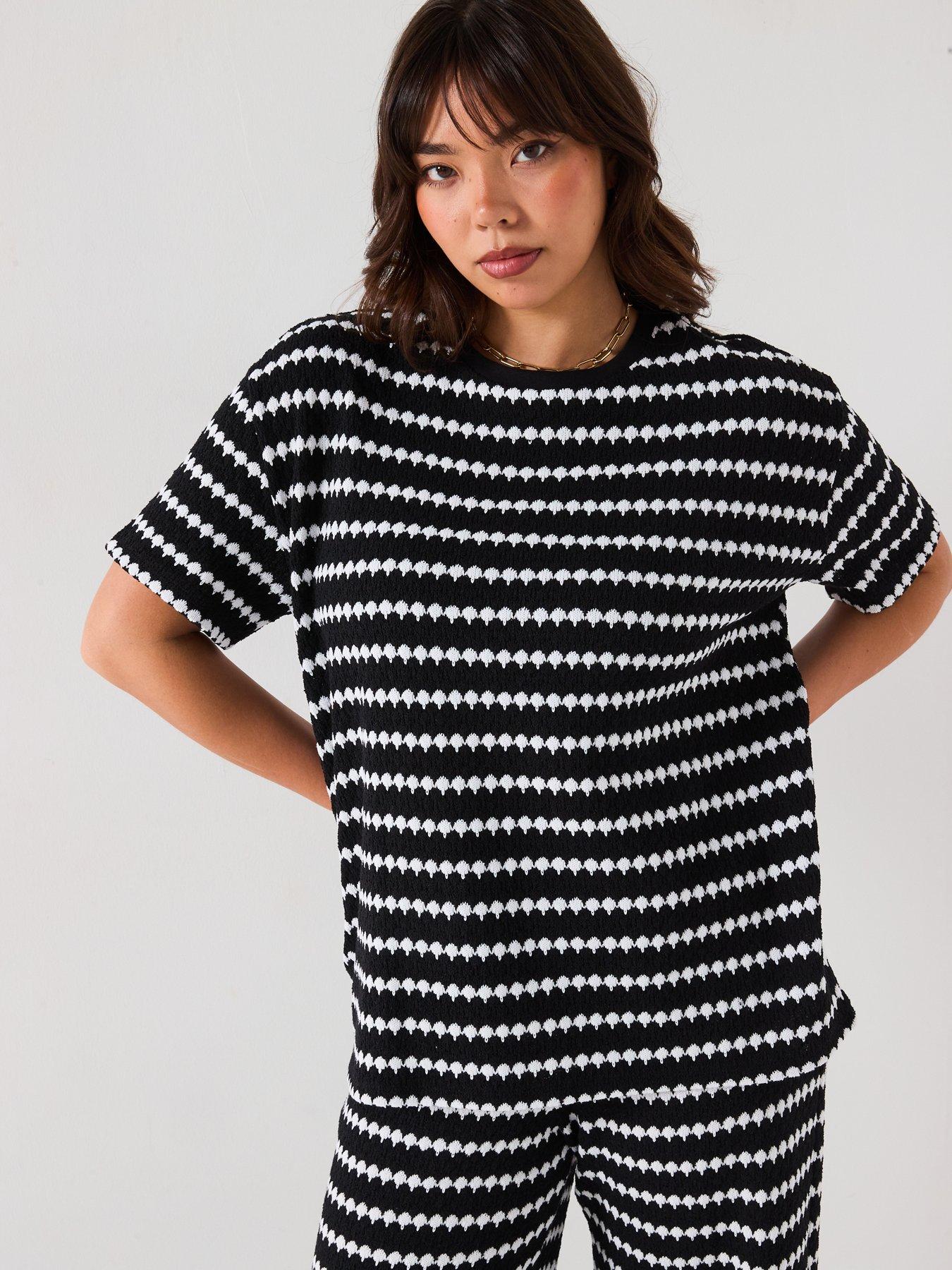 V by Very Curve Crochet Stripe T-Shirt Co-Ord - Black