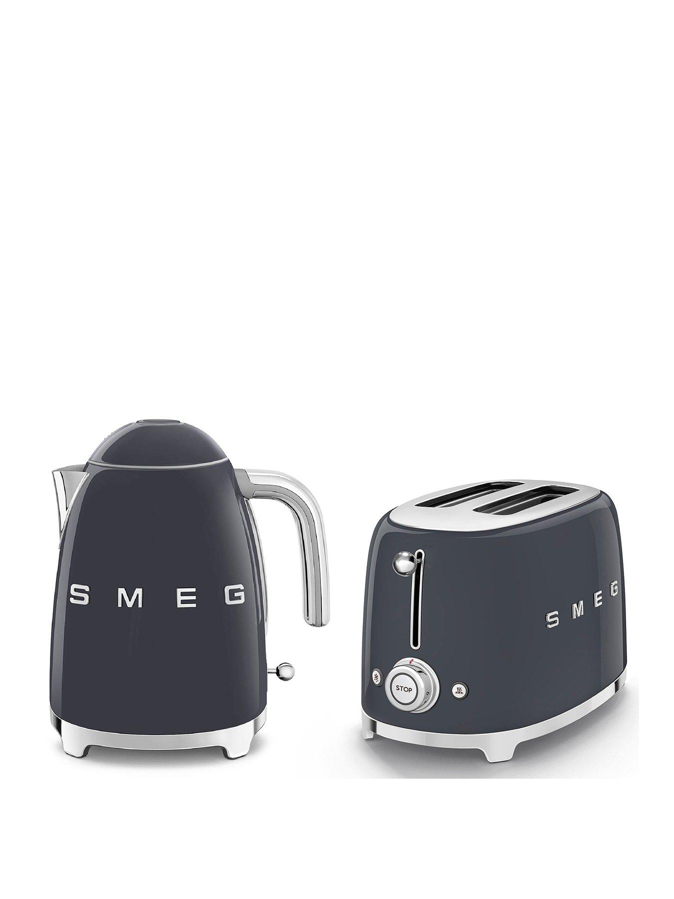 front image of smeg-eejb156-50s-retro-style-kettle-and-2-slice-toaster-grey