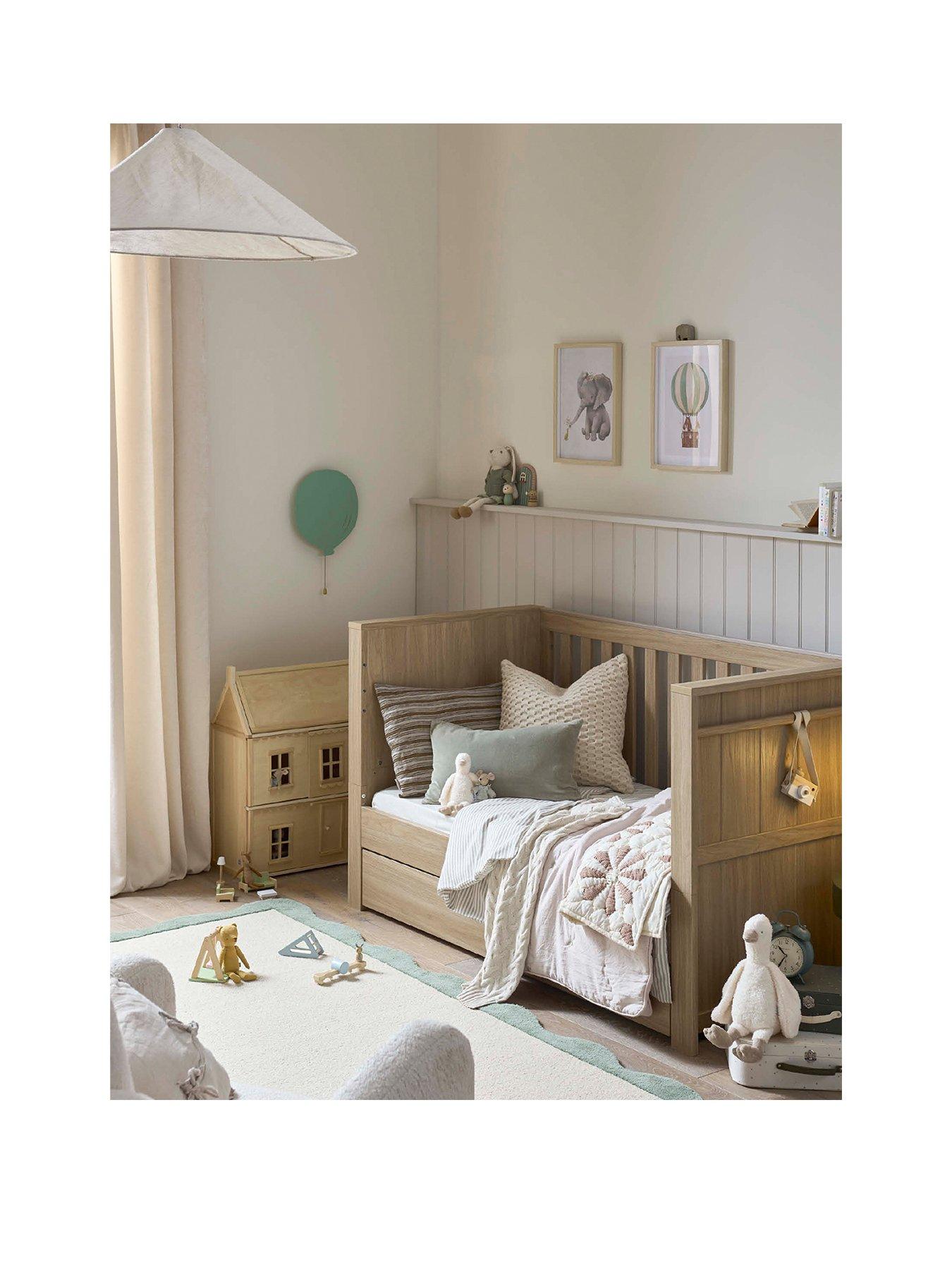 Image 3 of 7 of Mamas & Papas Mamas &amp; Papas Franklin Cot Bed, Dresser Changer and Wardrobe