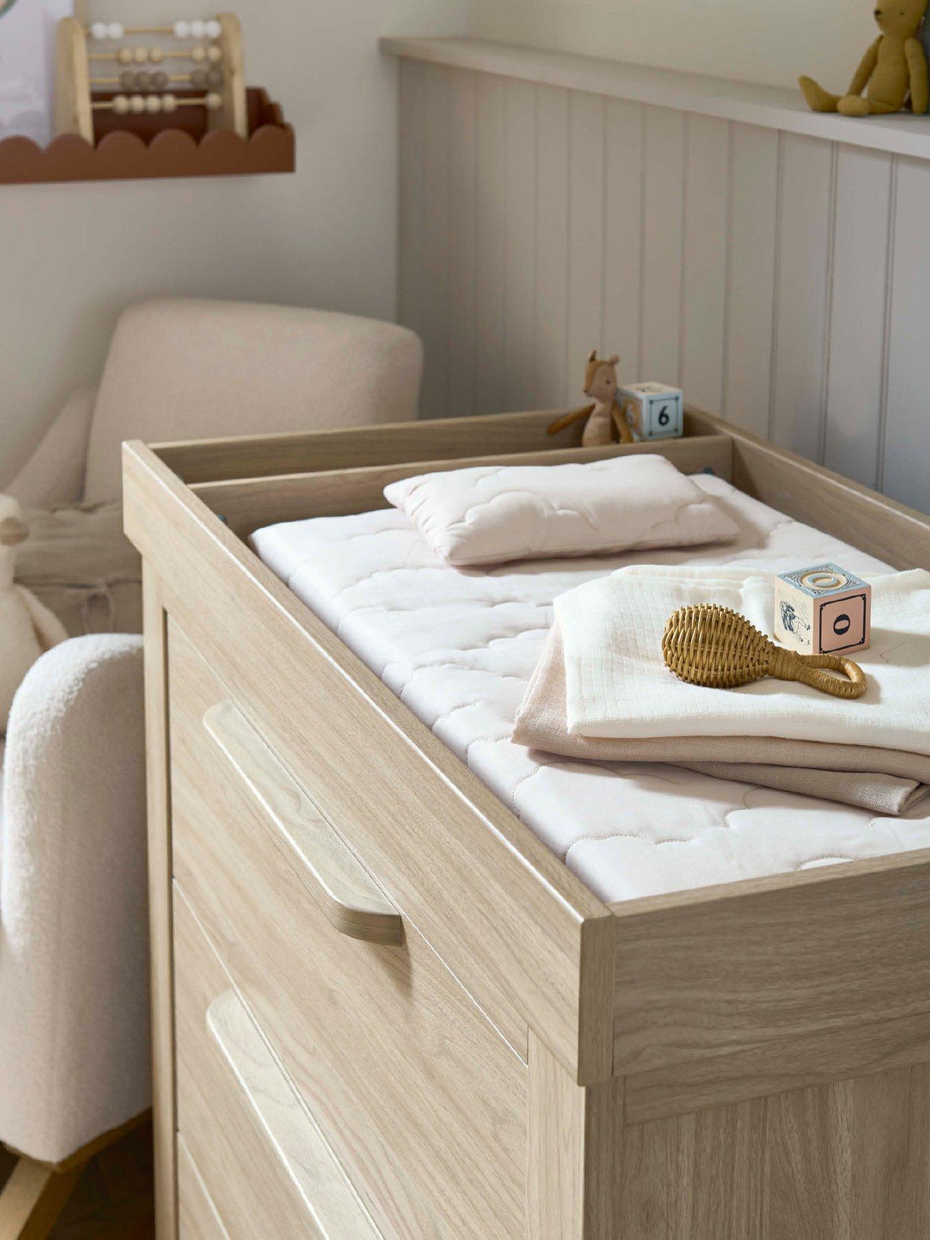 Image 6 of 7 of Mamas & Papas Mamas &amp; Papas Franklin Cot Bed, Dresser Changer and Wardrobe