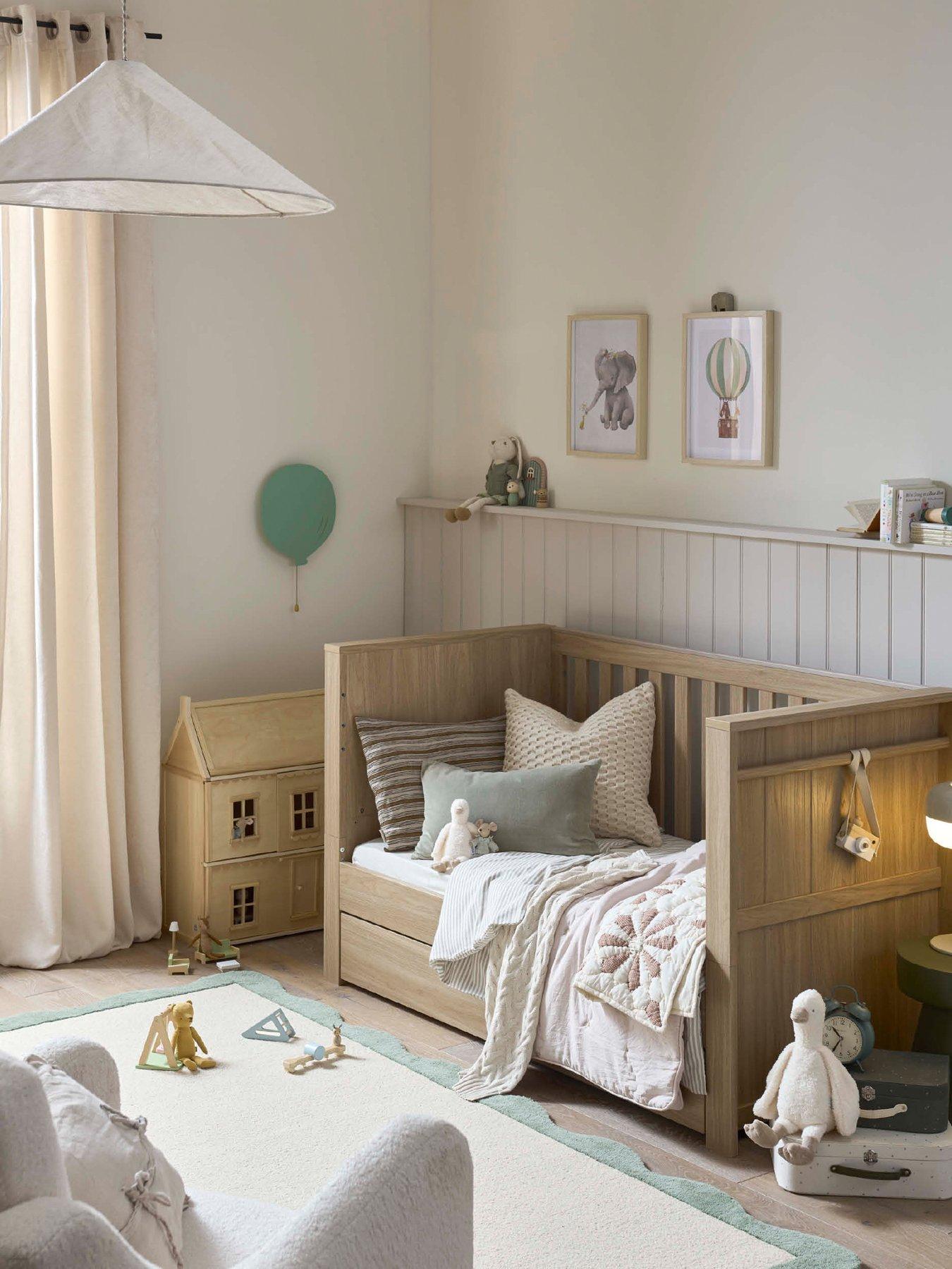 Mamas & Papas Franklin Cot Bed