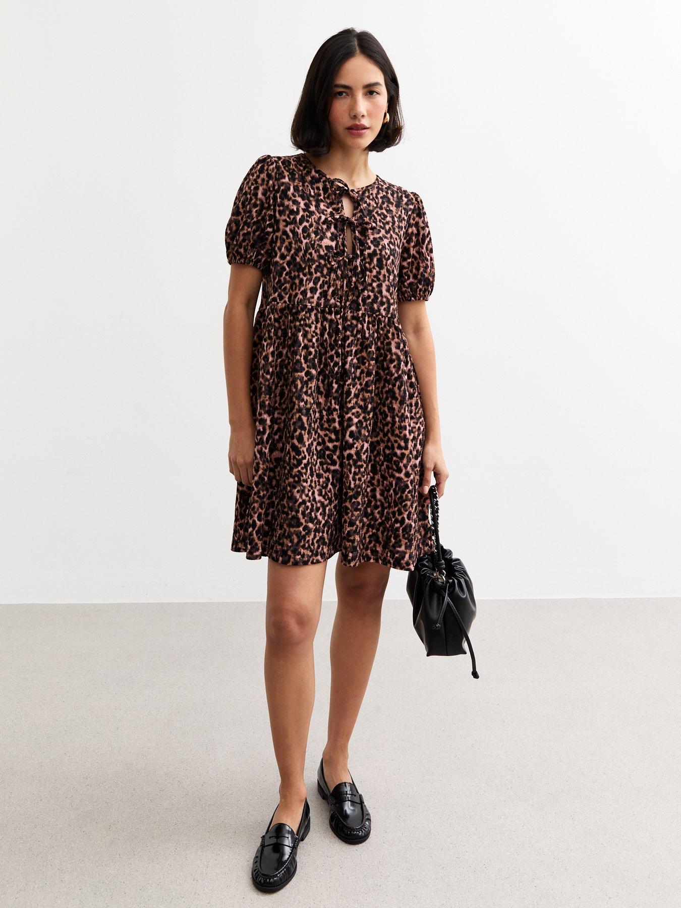 new-look-brown-crinkled-leopard-print-tie-front-mini-dress