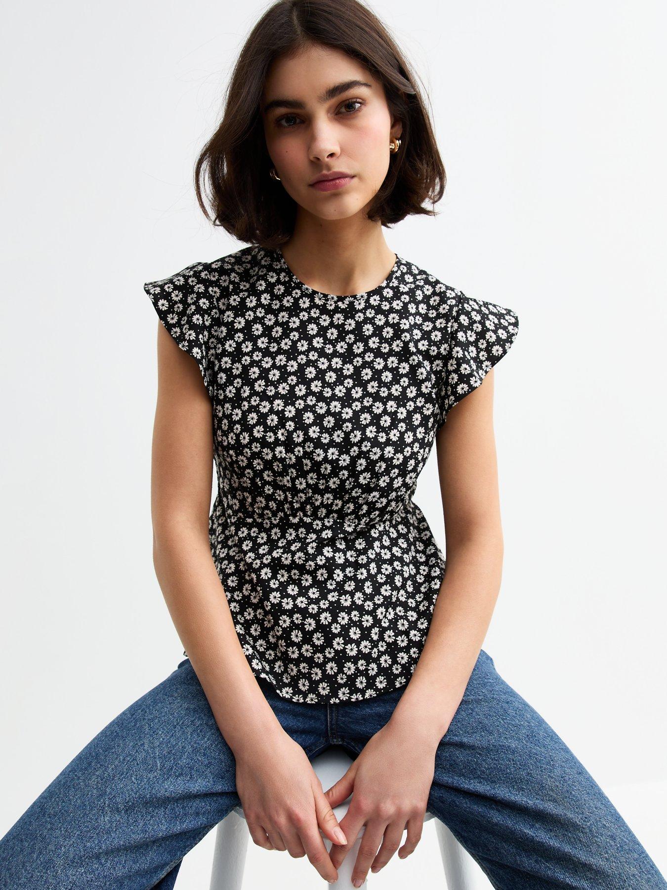  image of new-look-black-ruffled-sleeve-floral-print-top