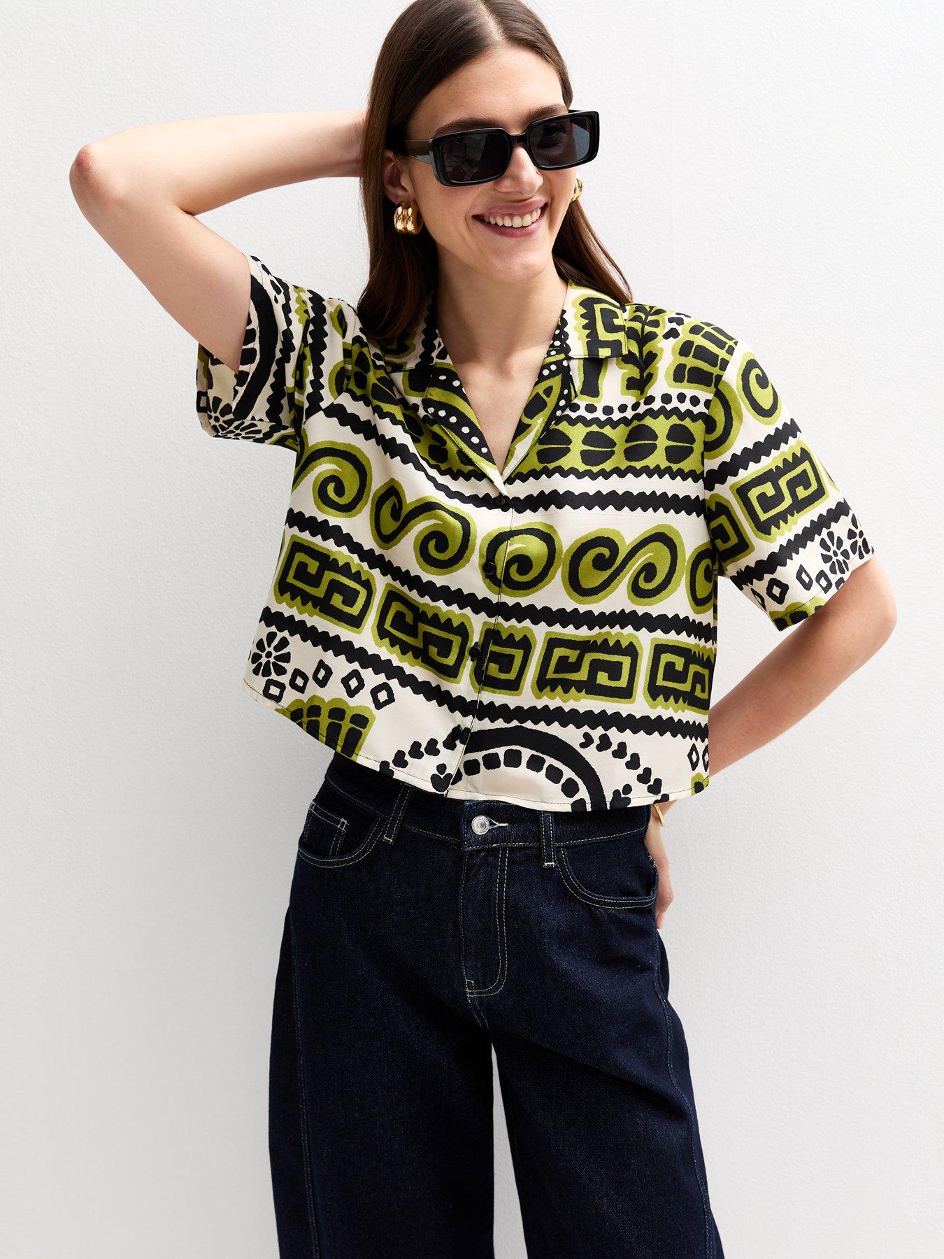 new-look-white-pattern-print-cropped-shirt