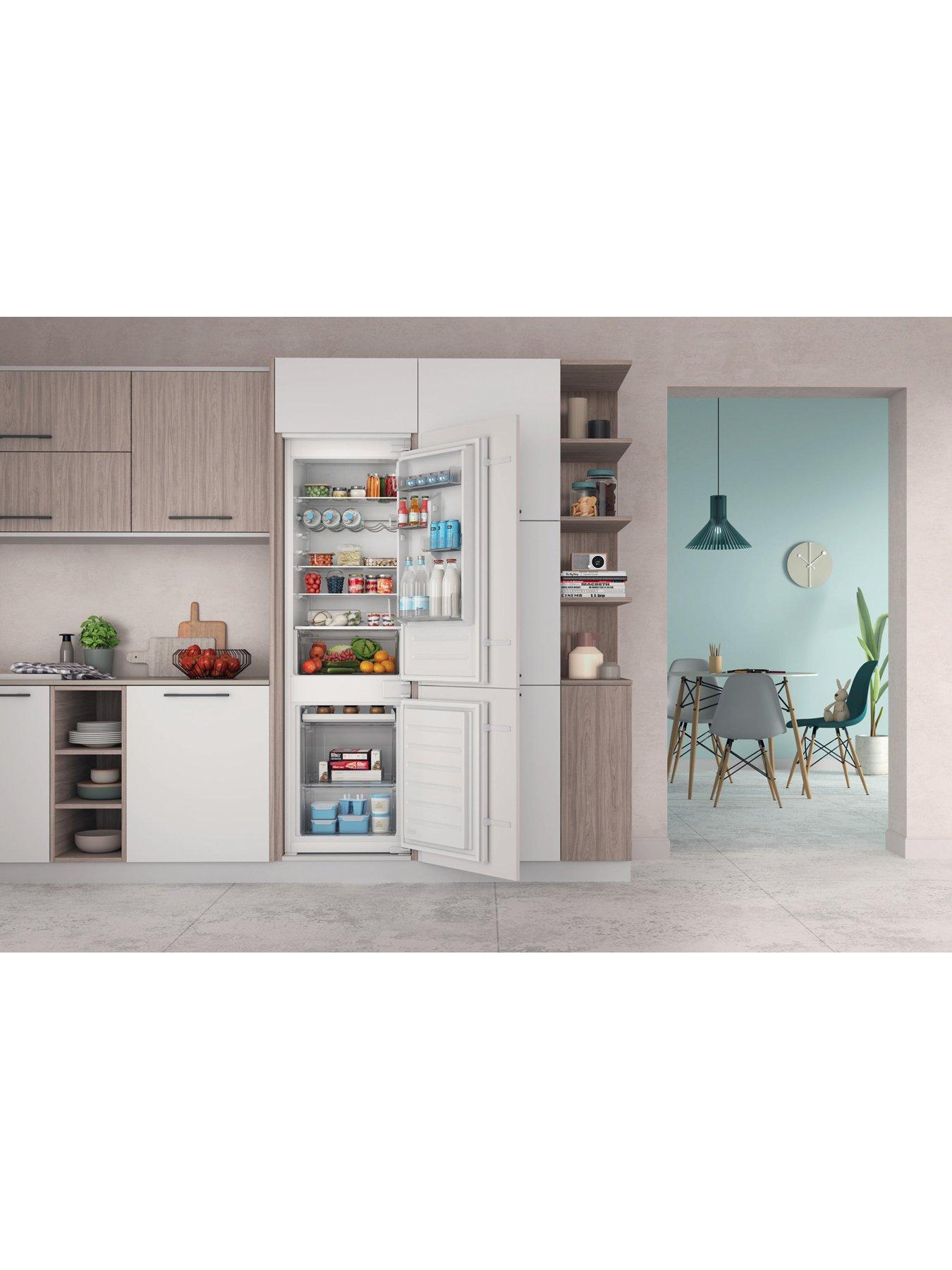 Image 4 of 7 of Indesit INC18D011B1 Integrated Fridge Freezer - White