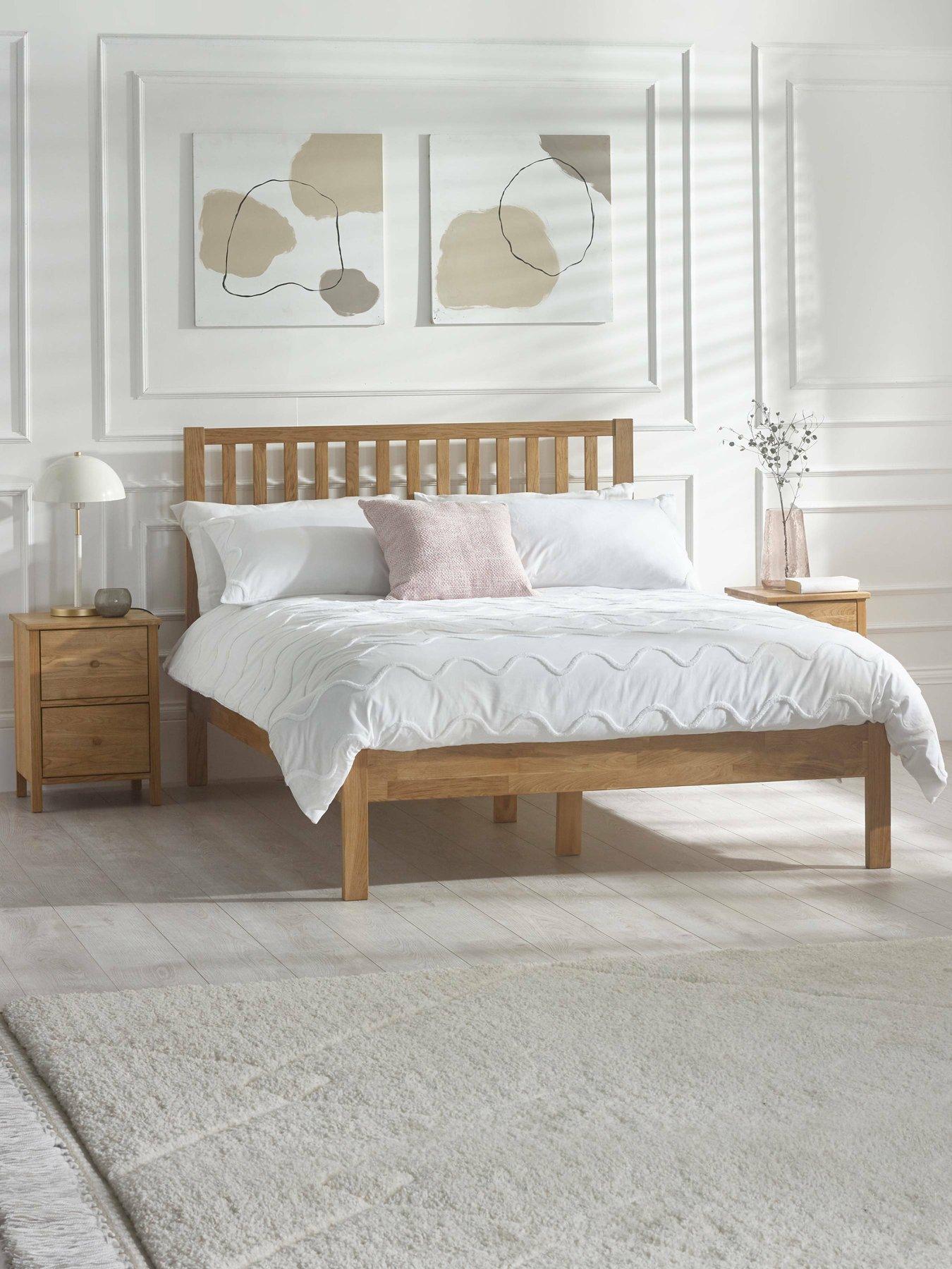 Julian Bowen Coxmoor Solid Oak Bed