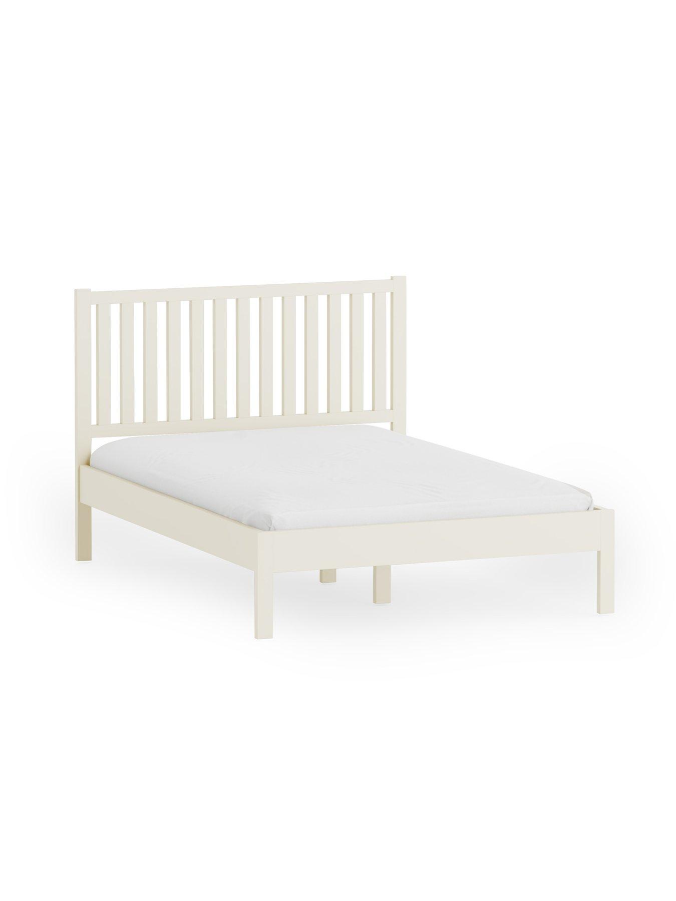  image of julian-bowen-coxmoor-solid-oak-bed-king