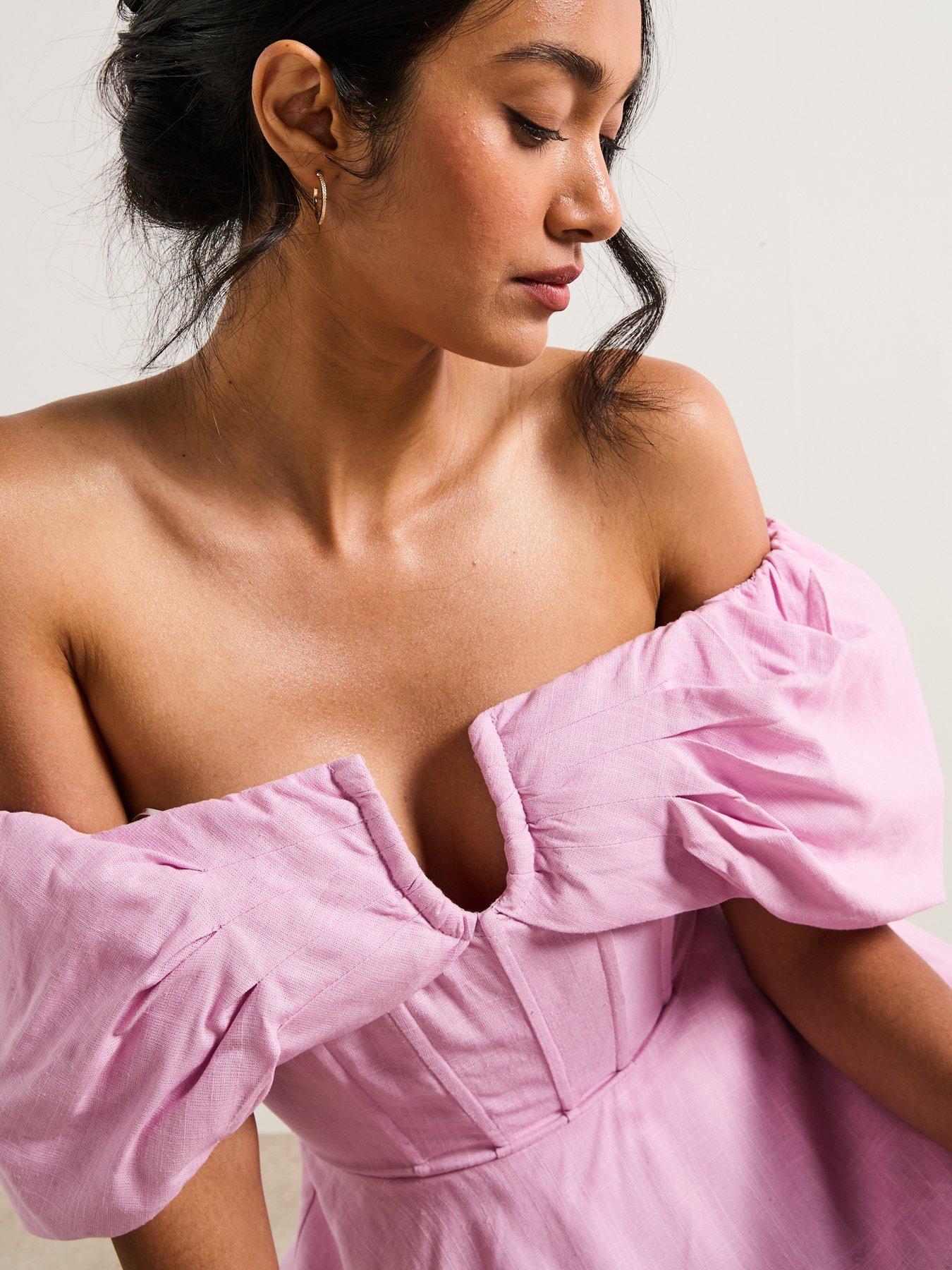 Image 4 of 6 of Elliatt Kara Mini Dress - Pink