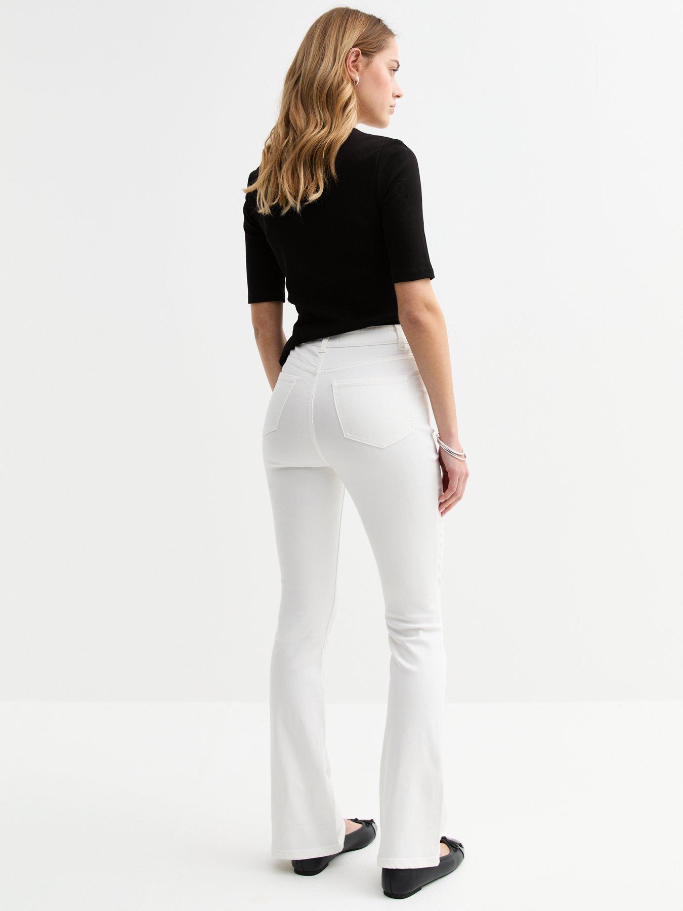 Image 2 of 6 of New Look Quinn Bootcut Jeans - White