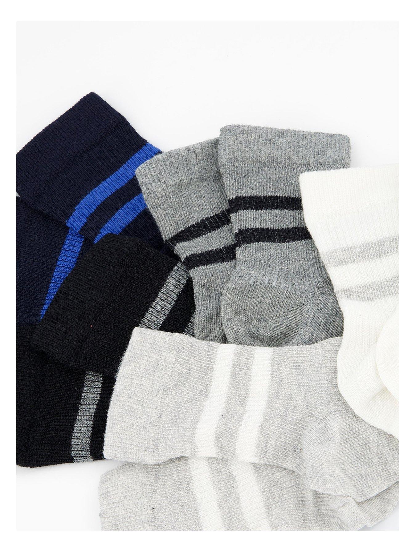  image of the-very-collection-boys-varsity-5-pack-socks-multi