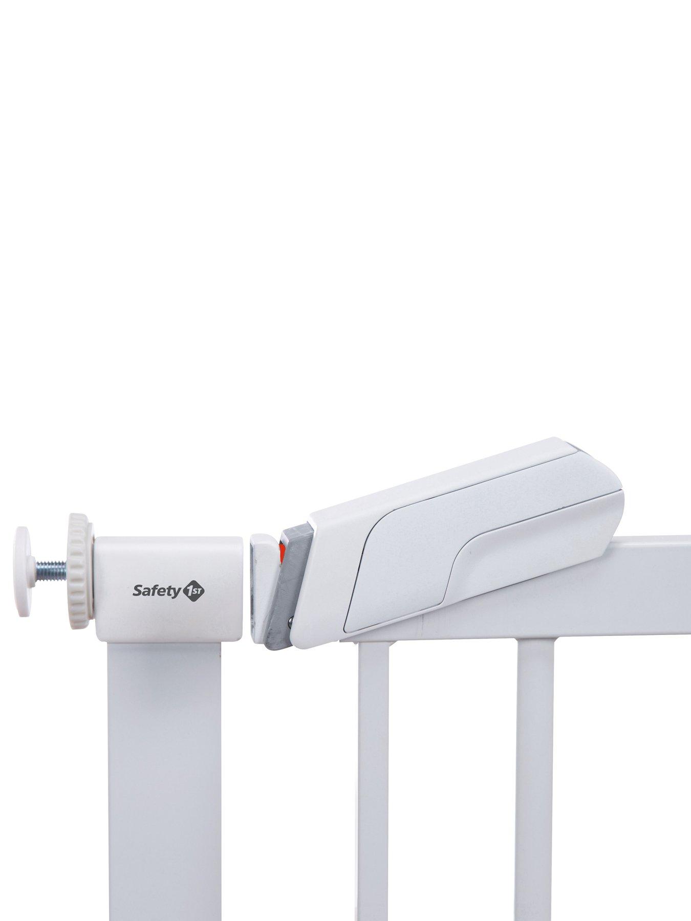  image of maxi-cosi-jay-feeding-booster