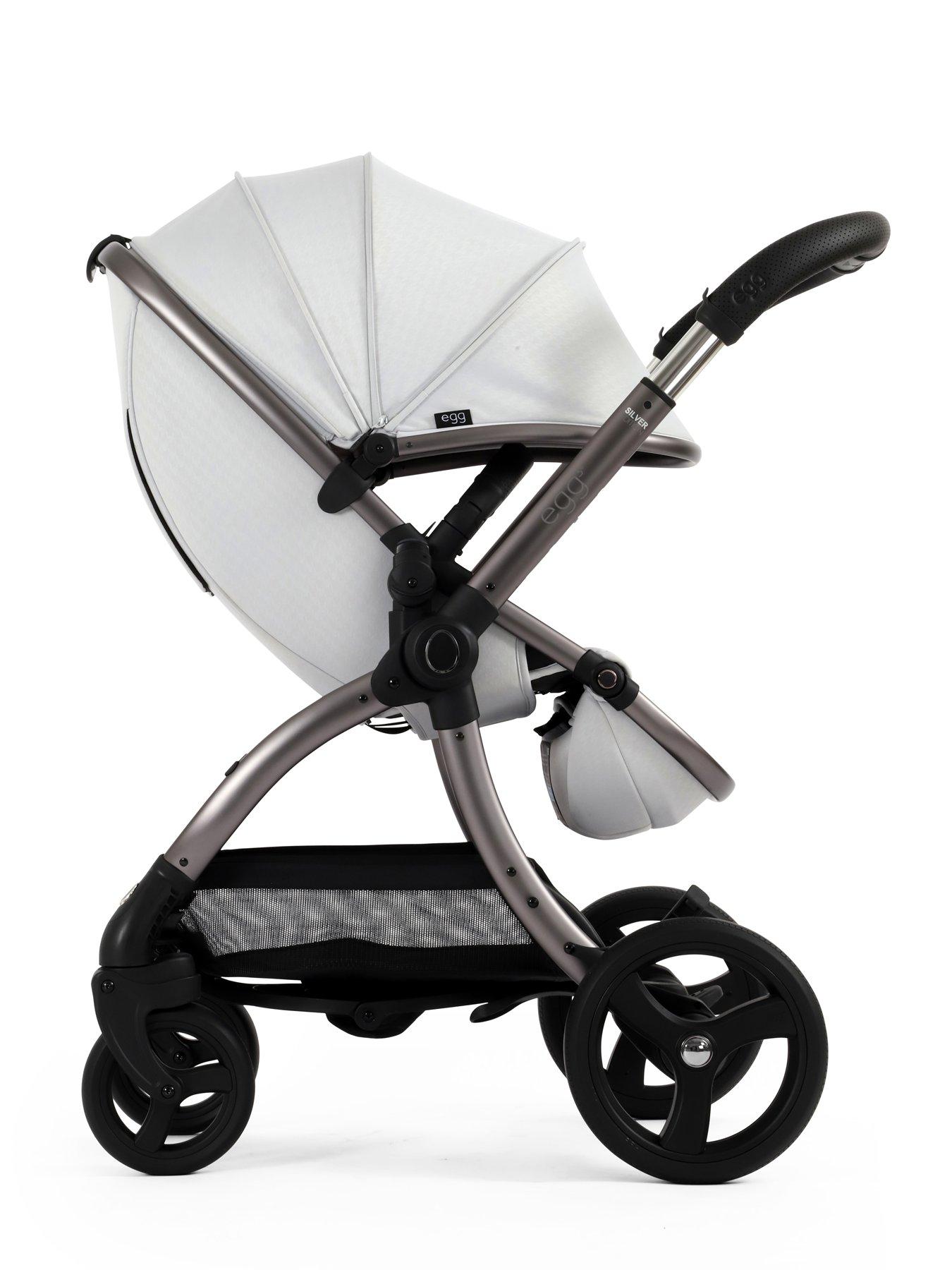 Image 3 of 7 of Egg egg3 Luxury Bundle with egg shell Car Seat Special Edition - Hounstooth Silver