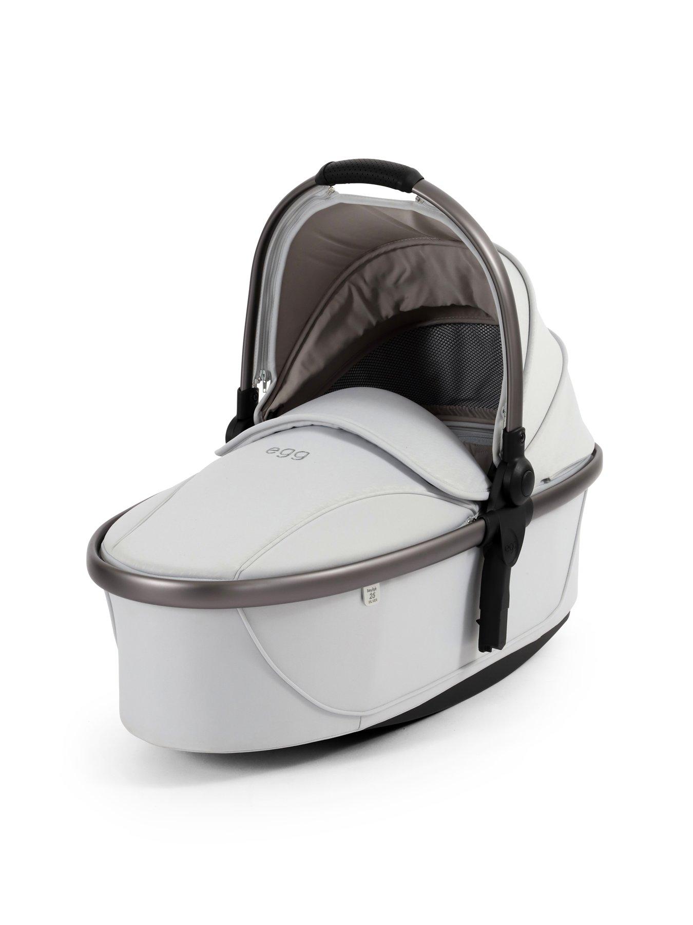 Image 4 of 7 of Egg Luxury Bundle with egg shell Car Seat:&nbsp;Special Edition -&nbsp;Houndstooth Silver