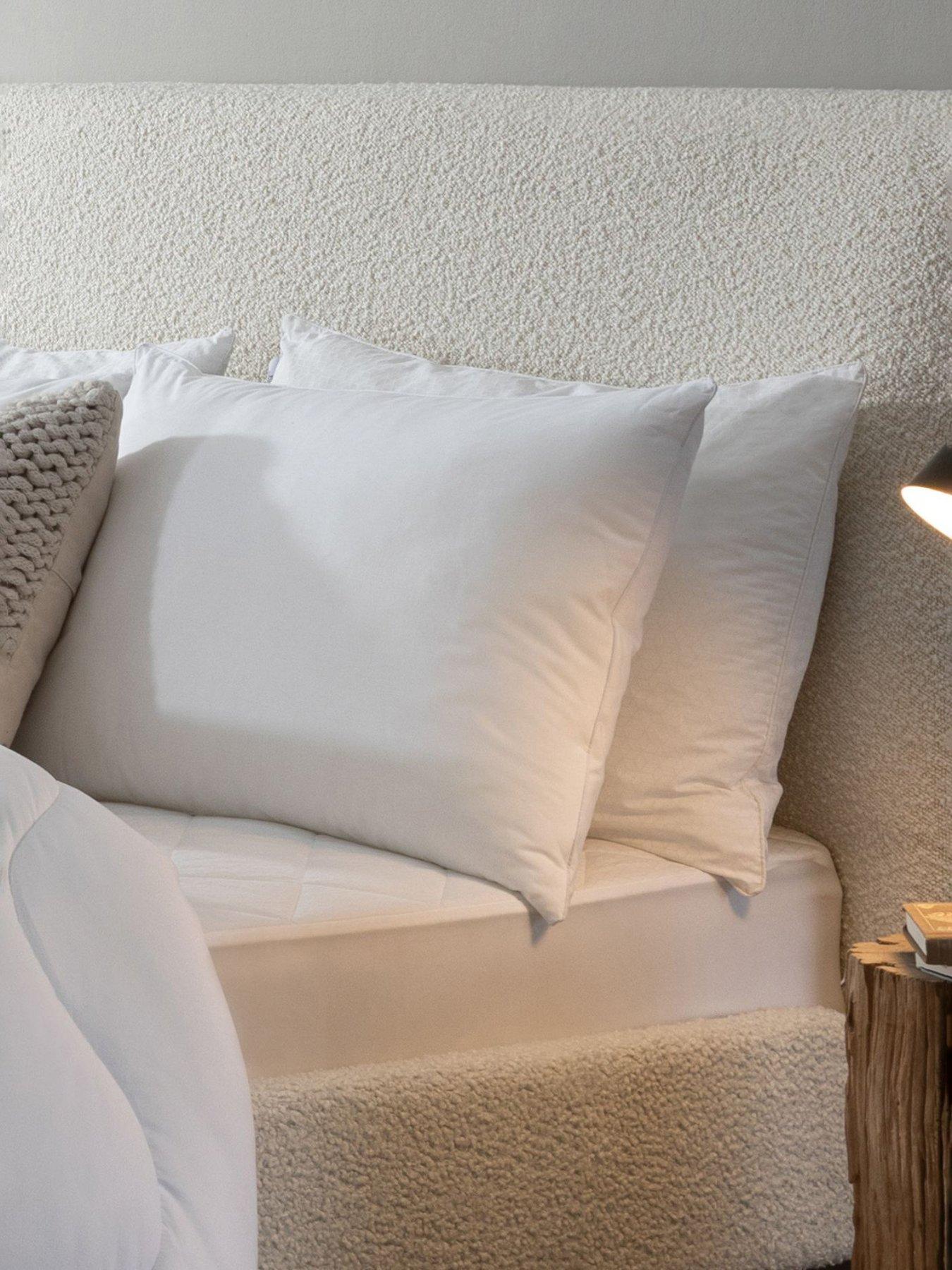 the-fine-bedding-company-spundown-medium-pillow