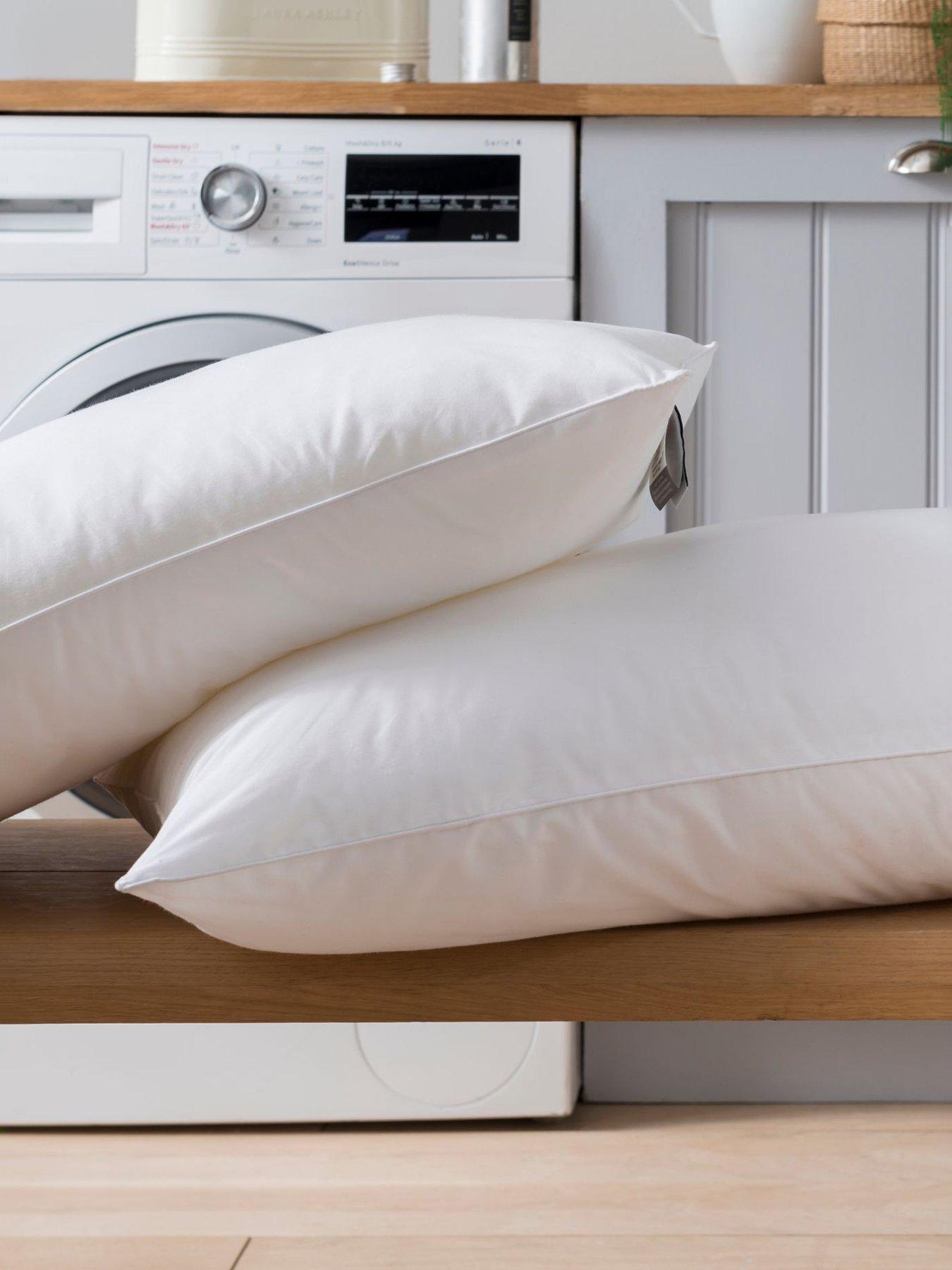 the-fine-bedding-company-spundown-hypoallergenic-medium-support-pillow-2-pack