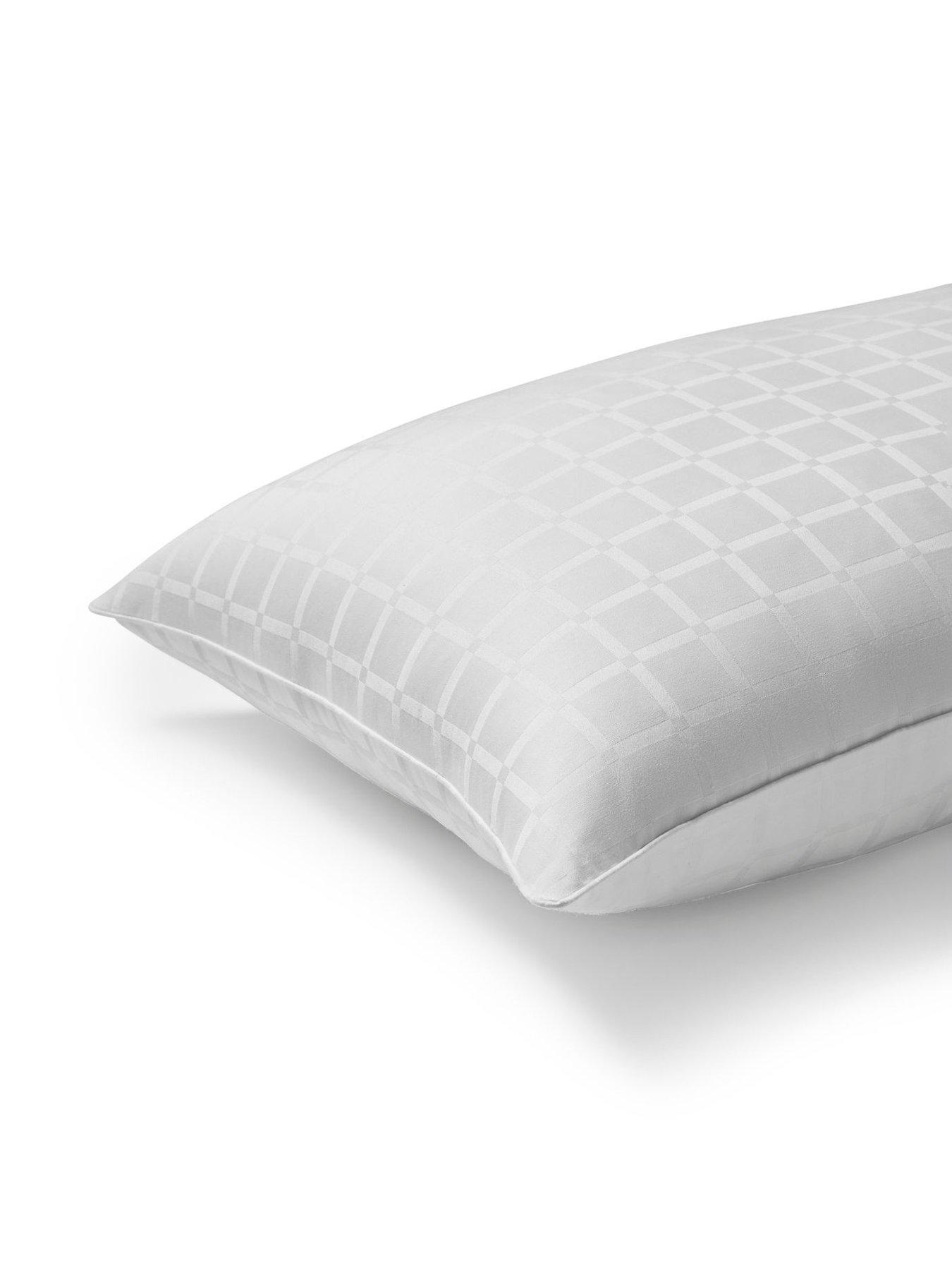  image of the-fine-bedding-company-breathe-standard-pillow