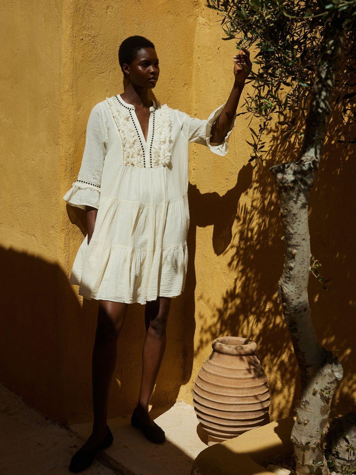  image of devotion-twins-efisto-dress-black