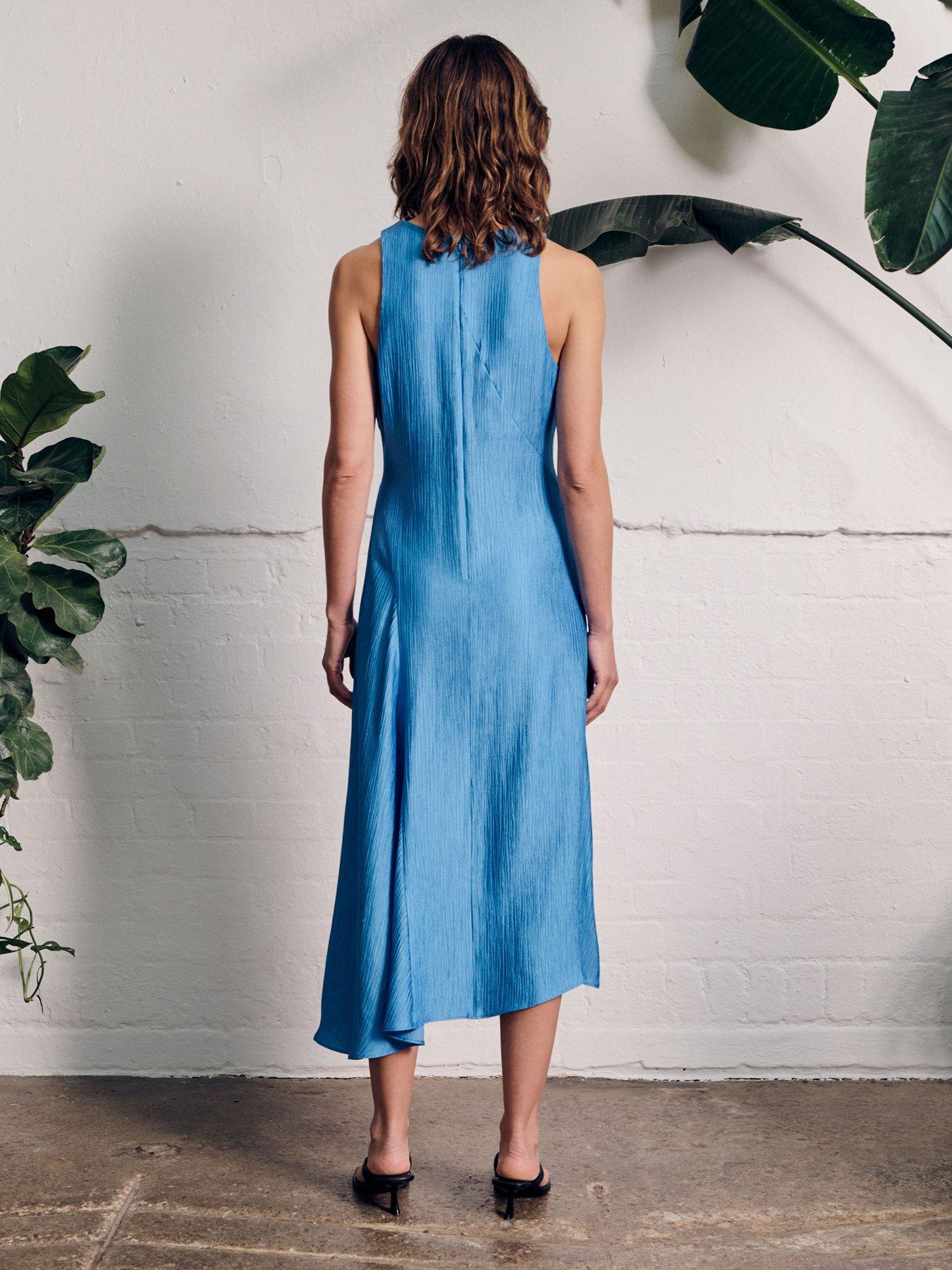 Image 3 of 4 of Vivere Zelma Crinkle Sleeveless Dress - Bright Blue