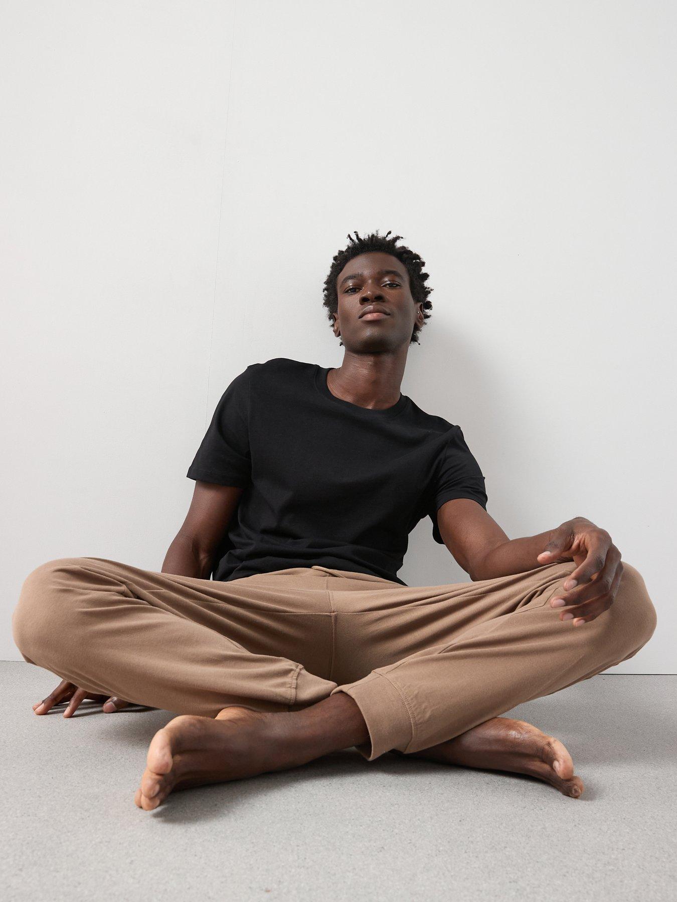 Image 6 of 6 of The Very Collection Short Sleeve T-Shirt And Jogger Pj Set - Black/Brown